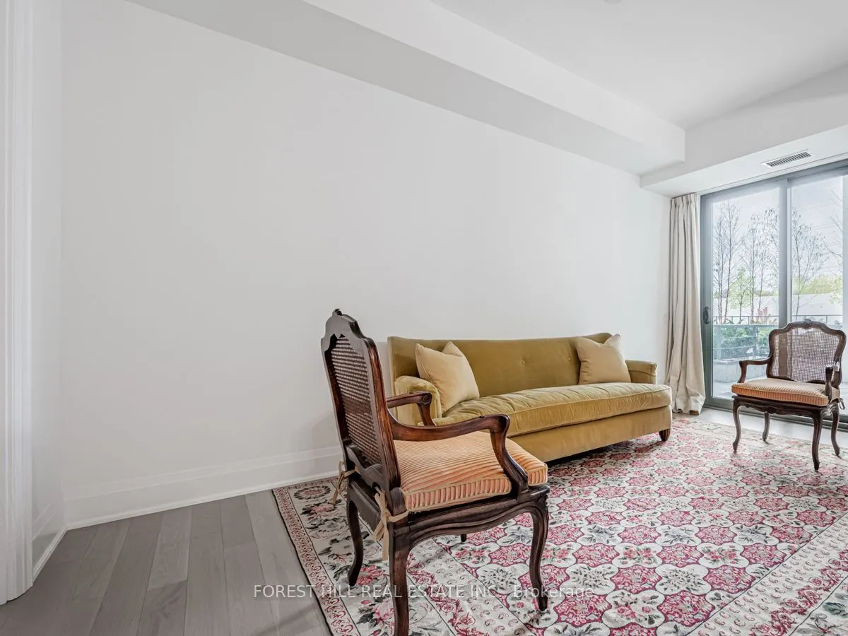 280 Howland Avenue #201