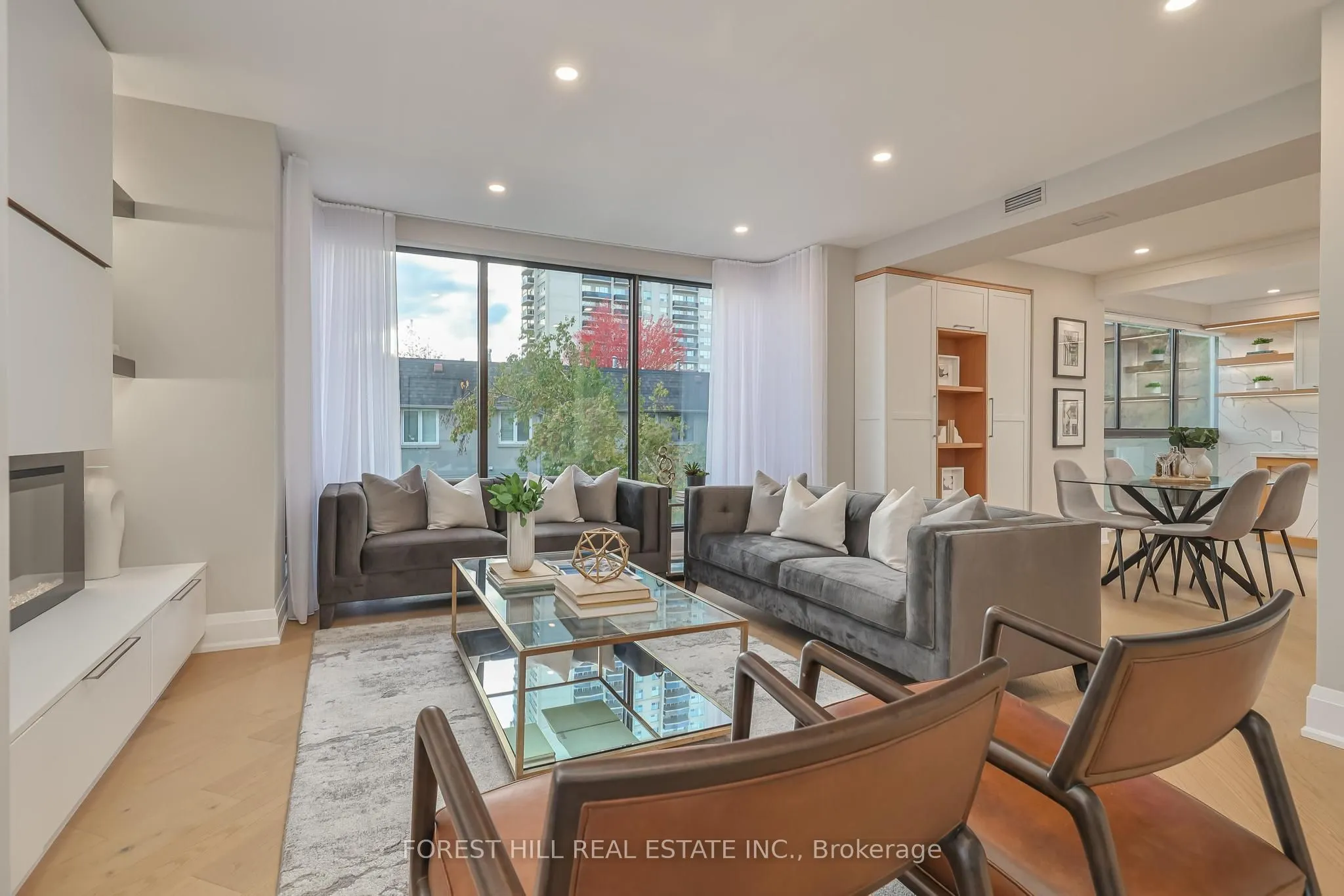 342 Spadina Road #301