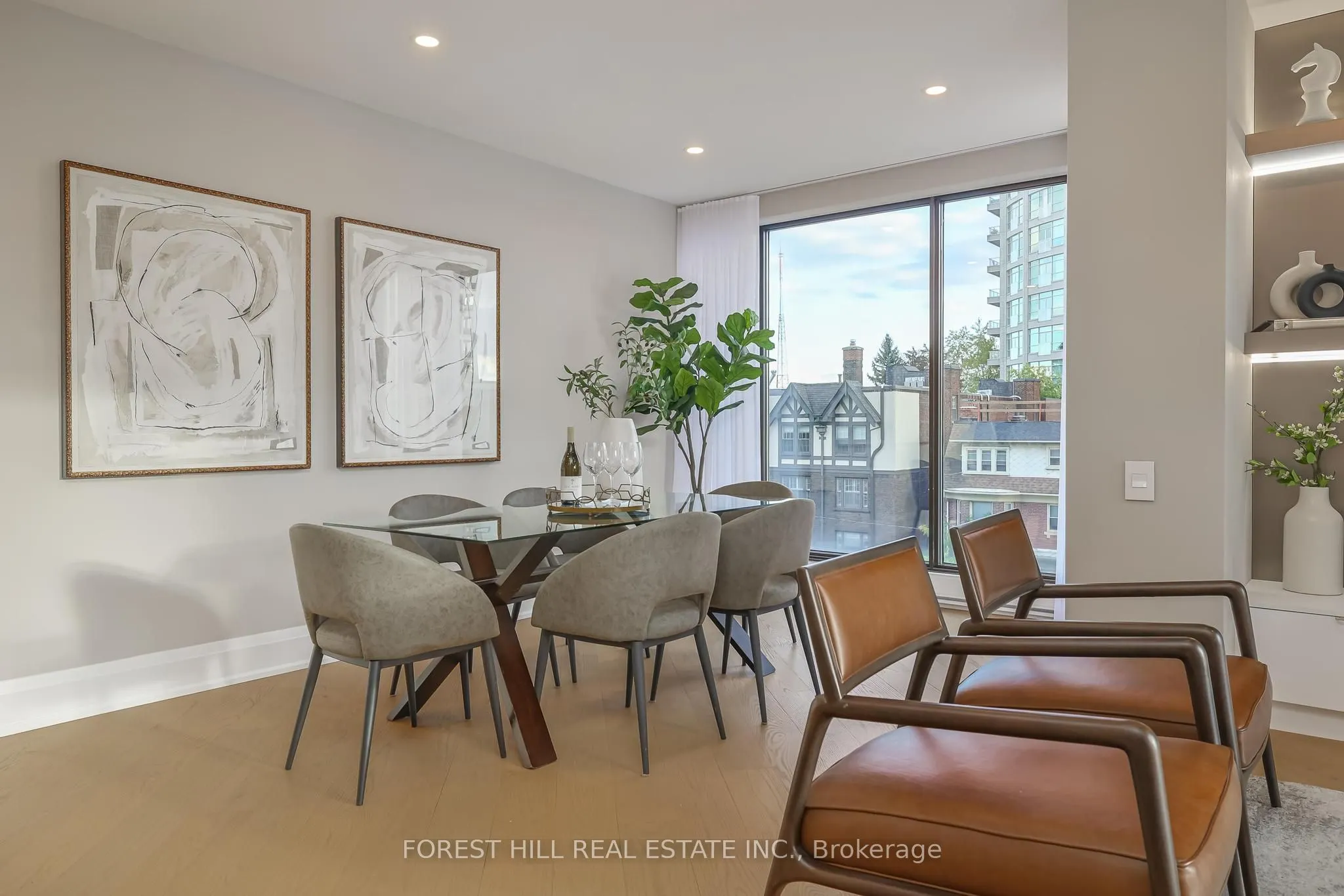 342 Spadina Road #301
