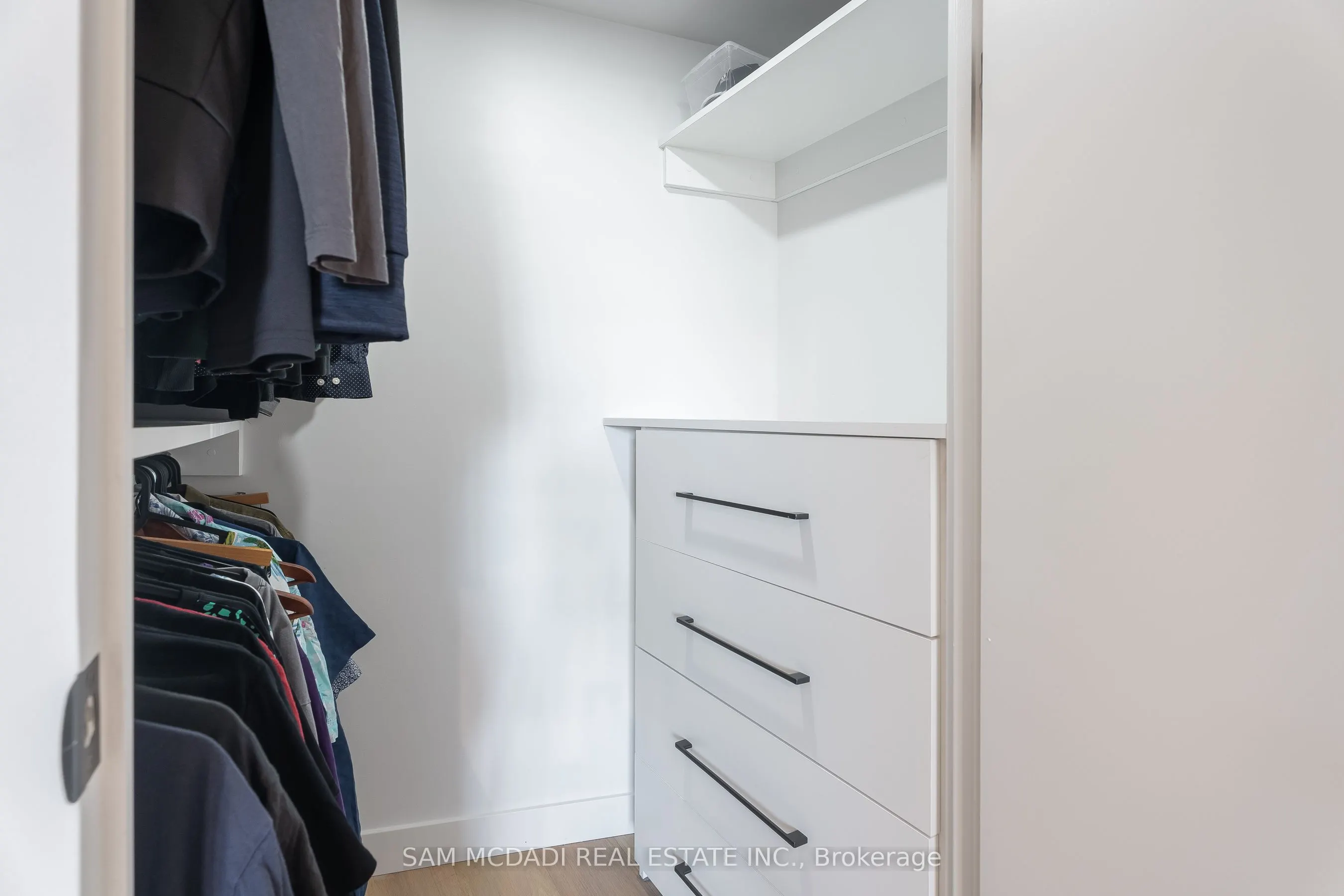 5444 Yonge Street #304