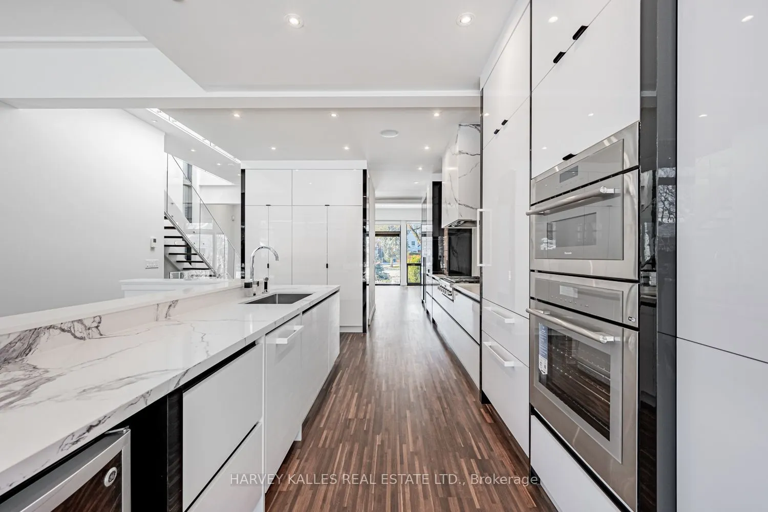 5 Braemar Avenue