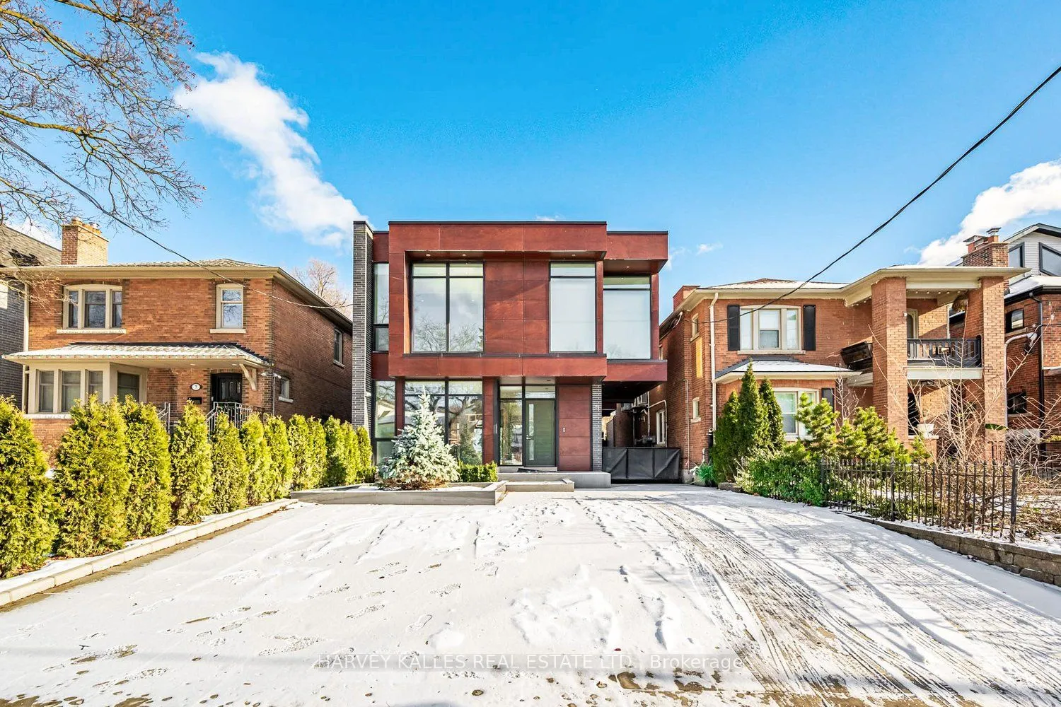 5 Braemar Avenue