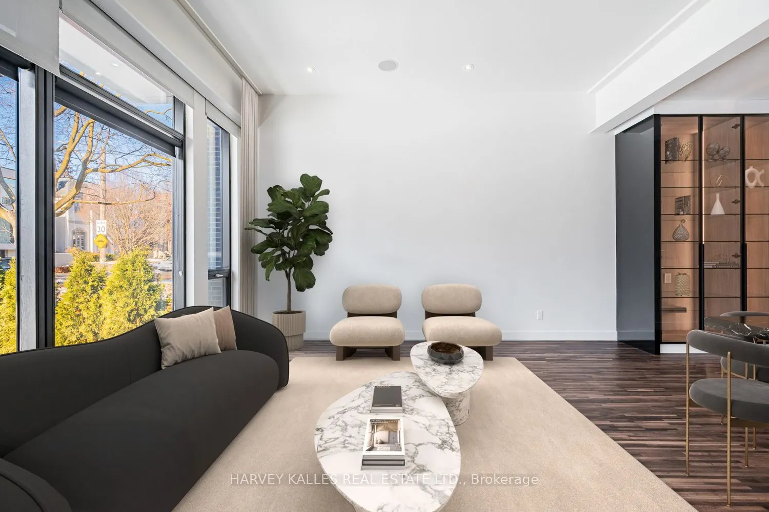 5 Braemar Avenue
