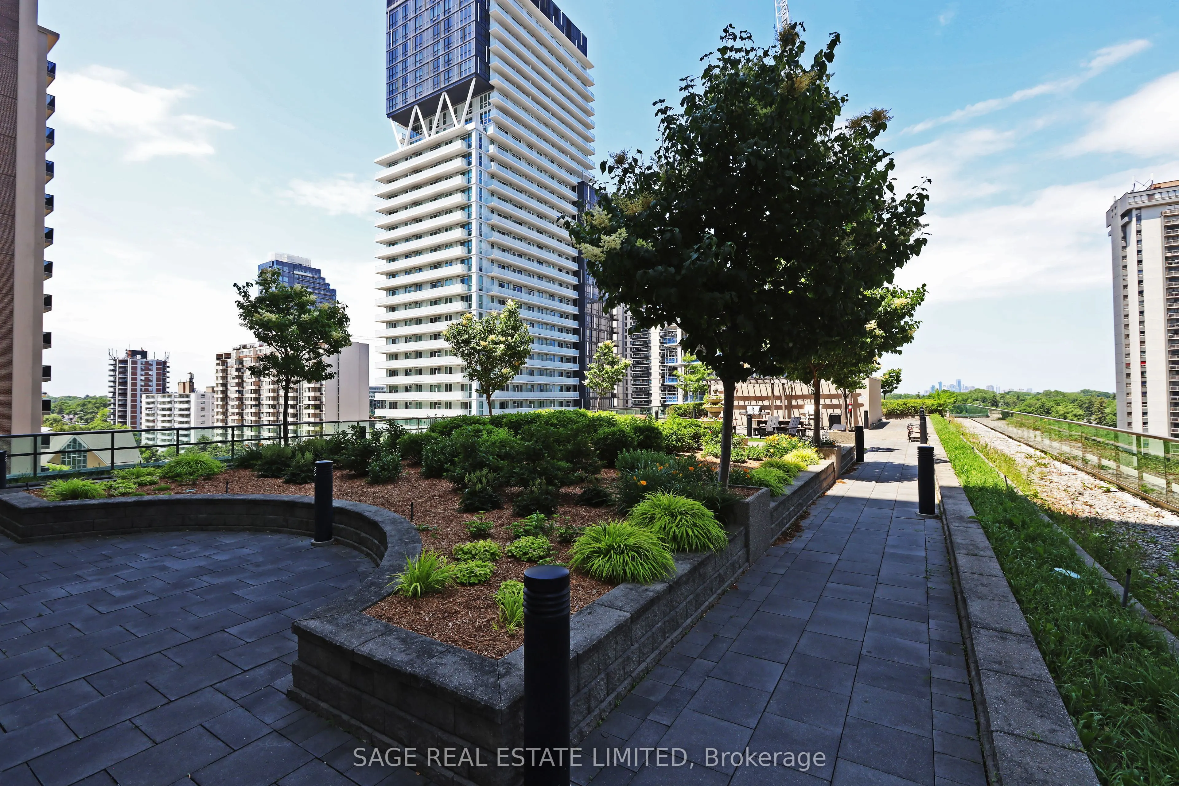 88 Broadway Avenue #1301