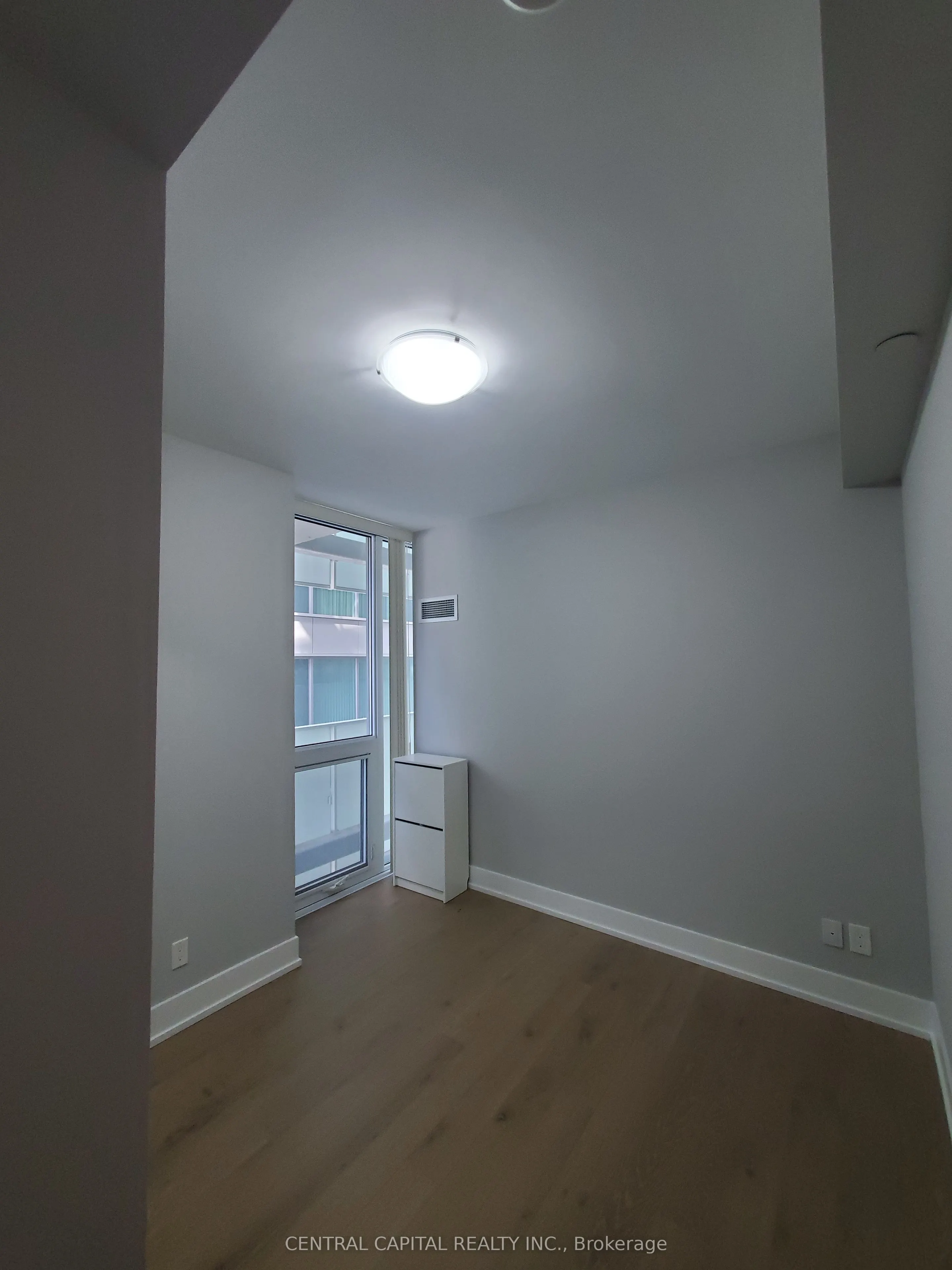 200 Bloor Street W #1501