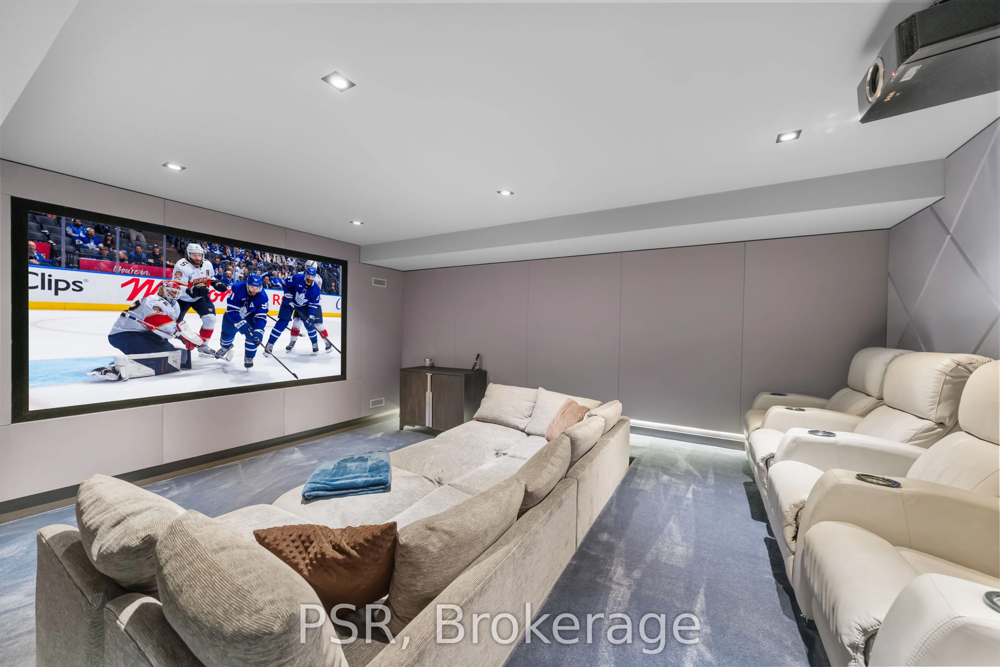 221 Dunvegan Road