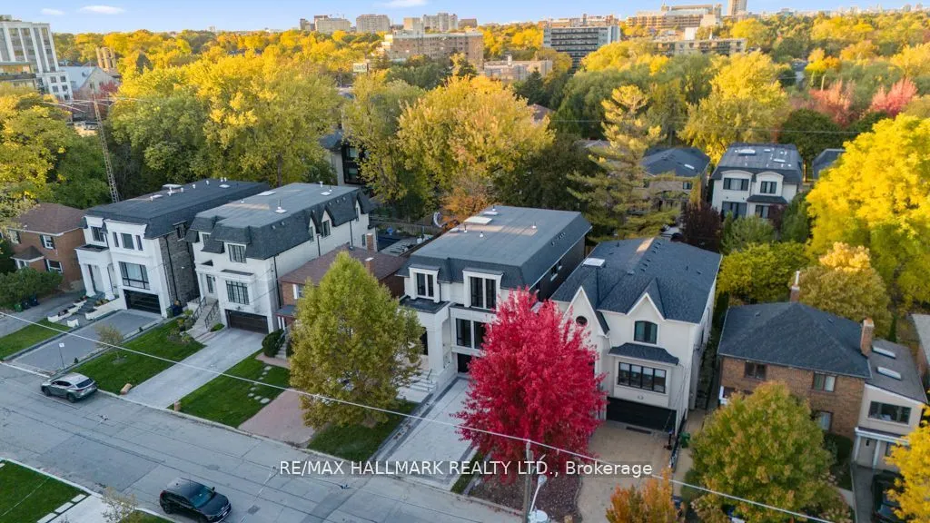652 Bedford Park Avenue