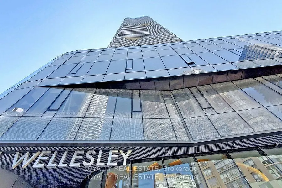 11 Wellesley Street W #1107