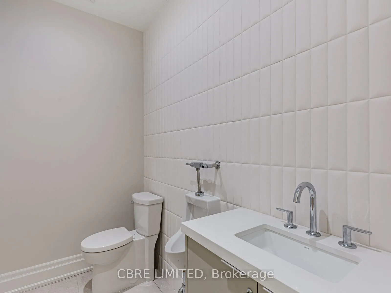 345 Wilson Avenue #200-400