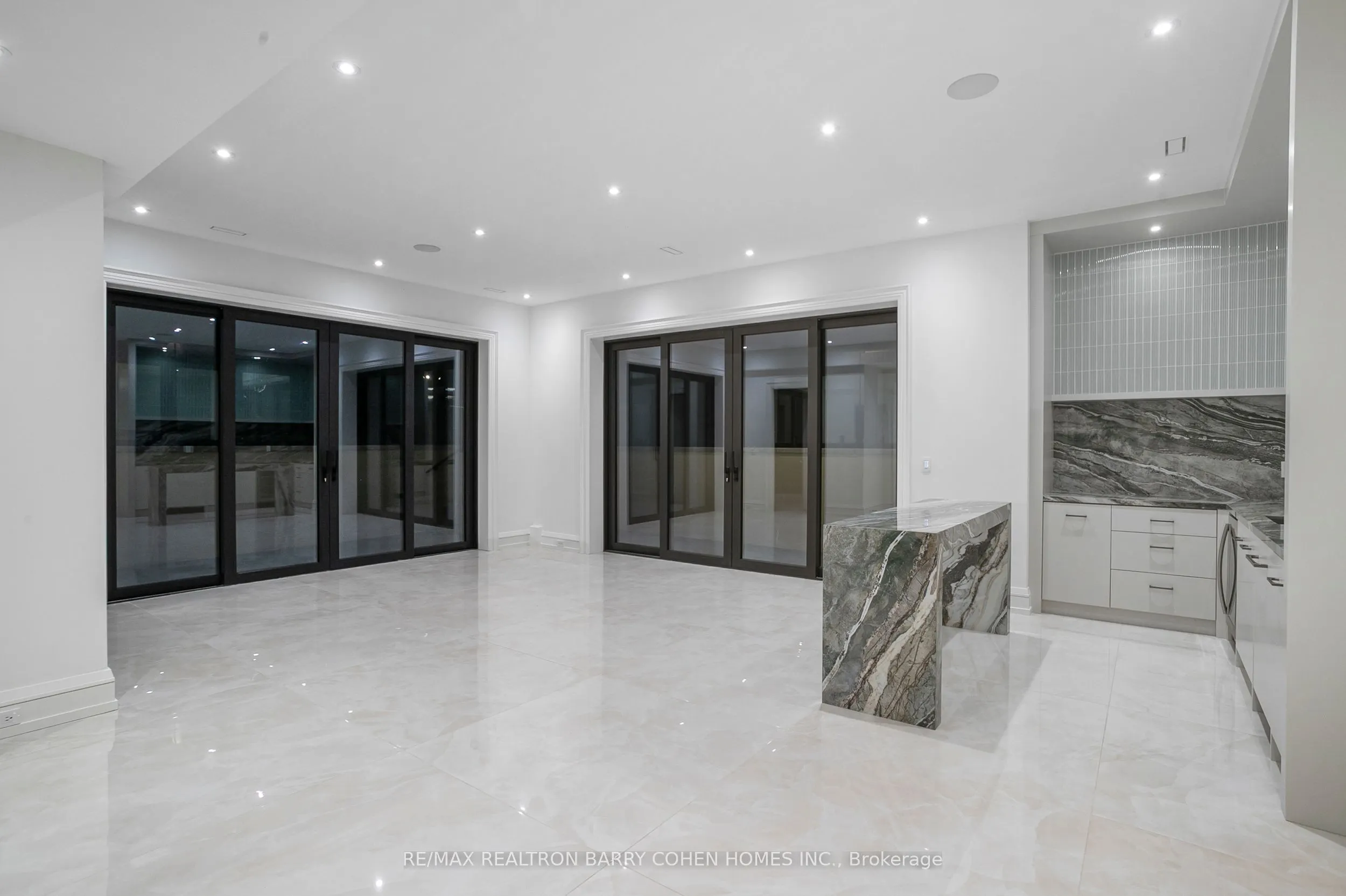 27 Penwood Crescent