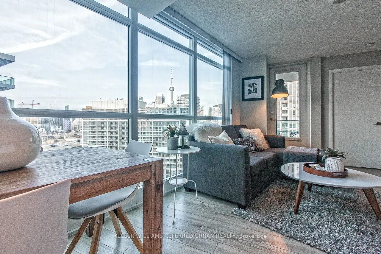 215 Fort York Boulevard #1411