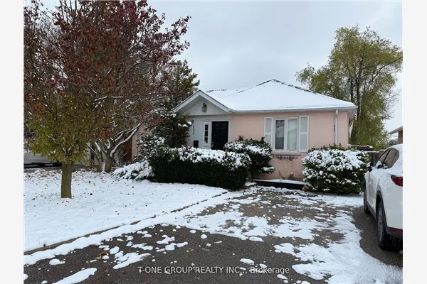 153 Connaught Avenue