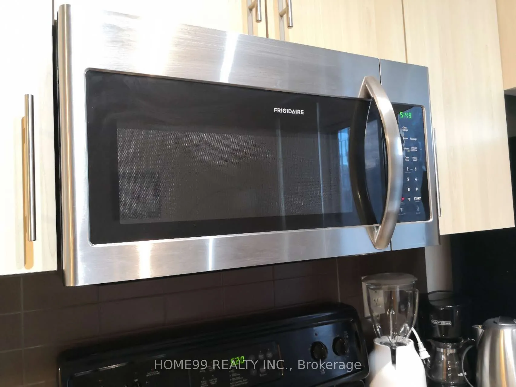 65 Bremner Boulevard #1404