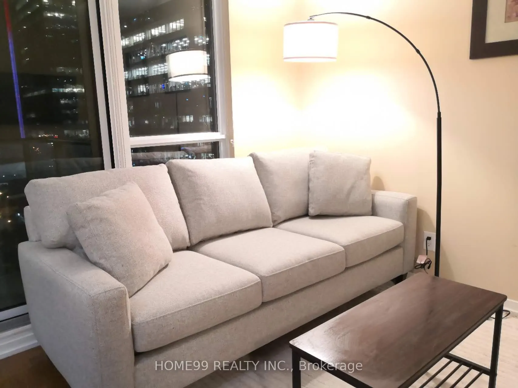 65 Bremner Boulevard #1404