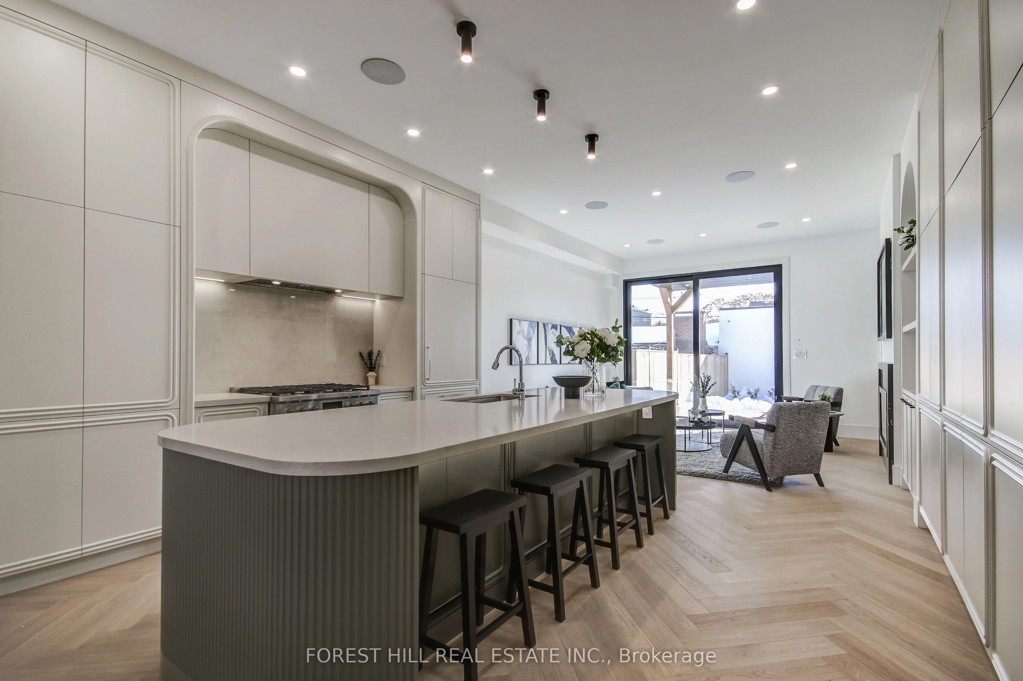 21 Foxley Street