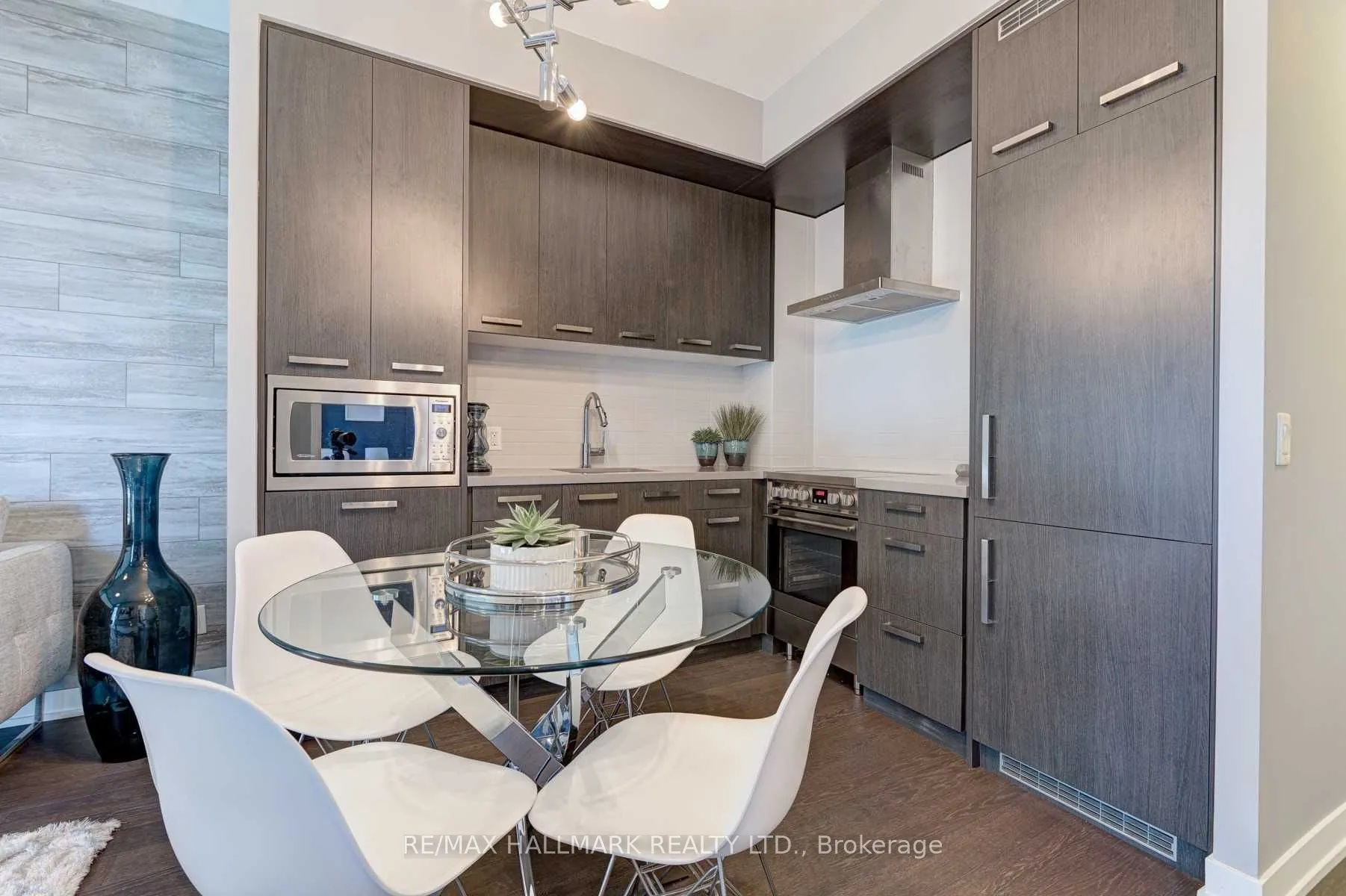 455 Front Street E #N416