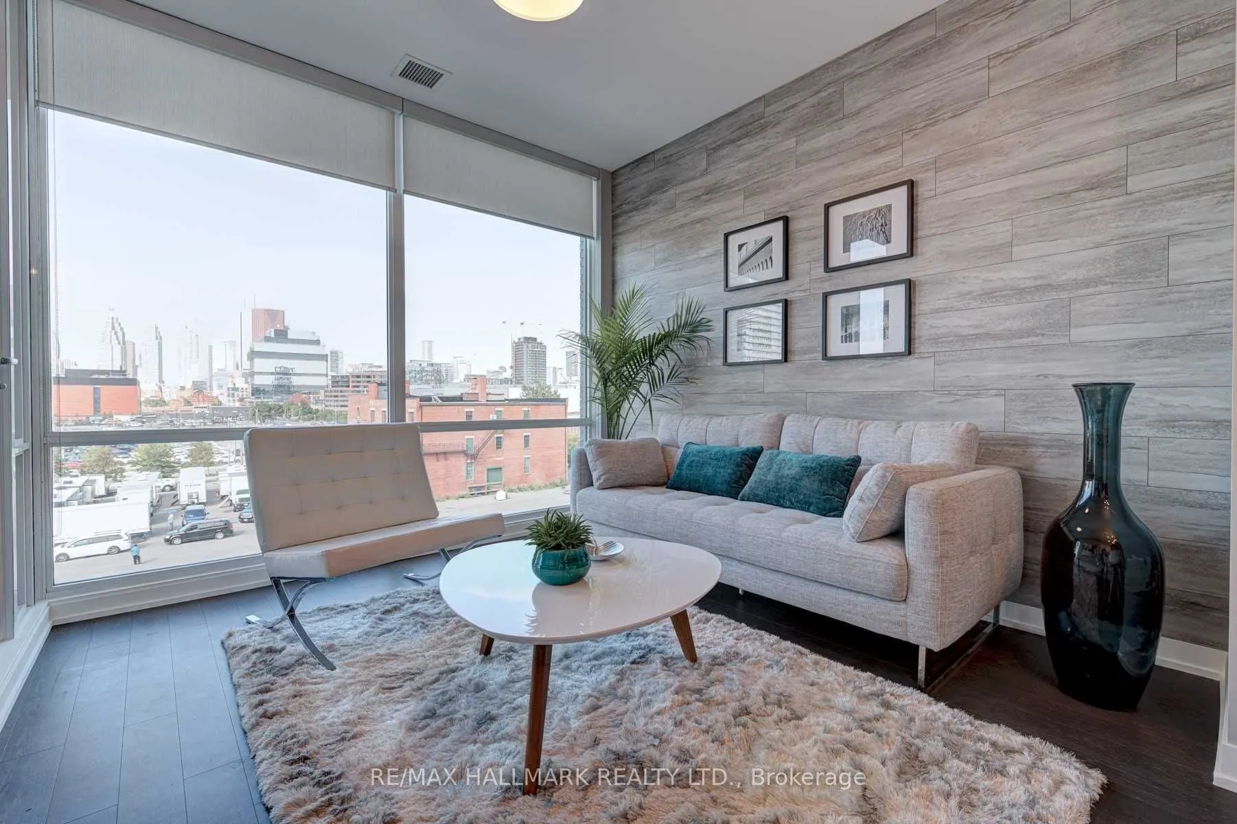 455 Front Street E #N416