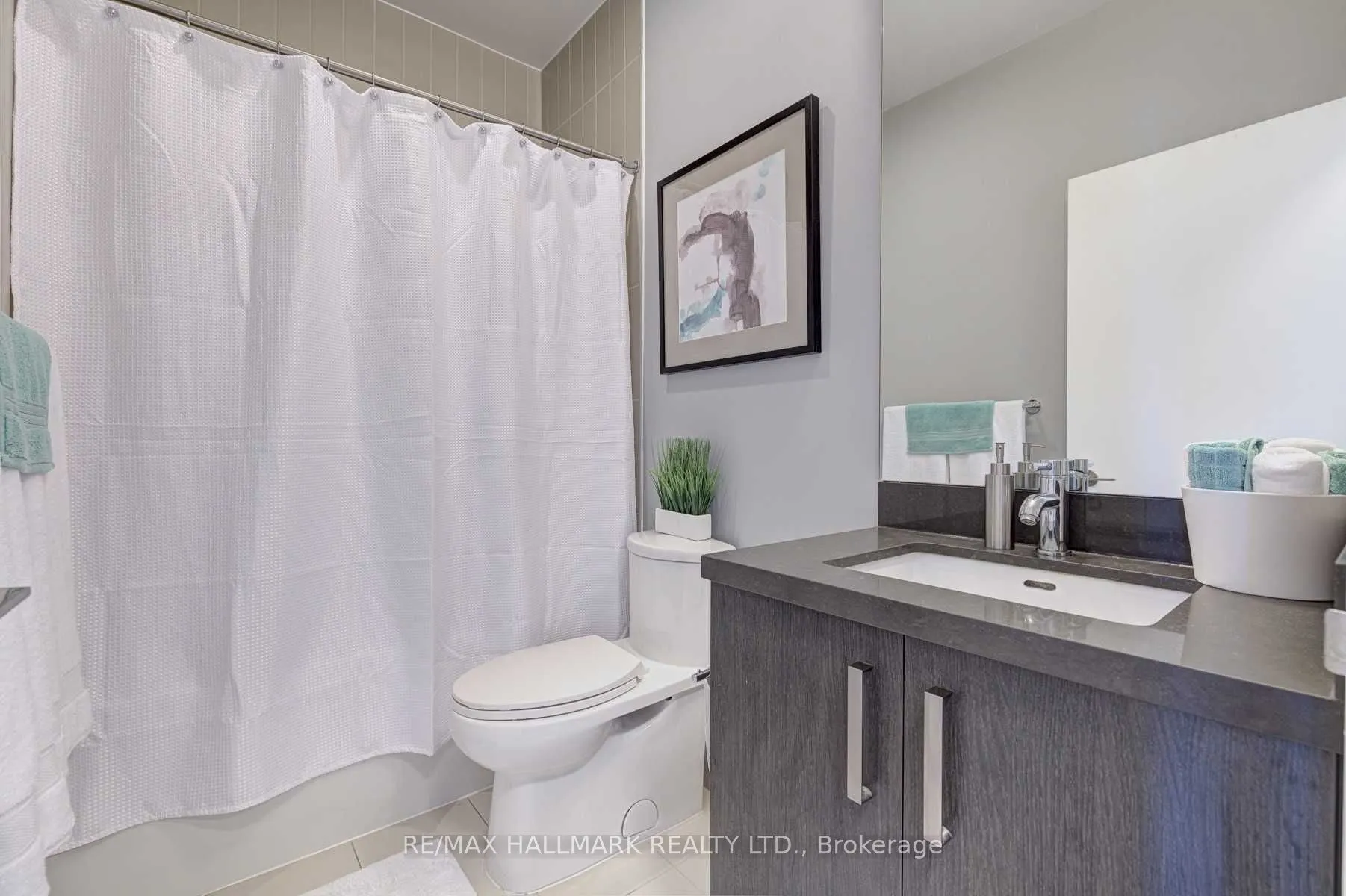 455 Front Street E #N416