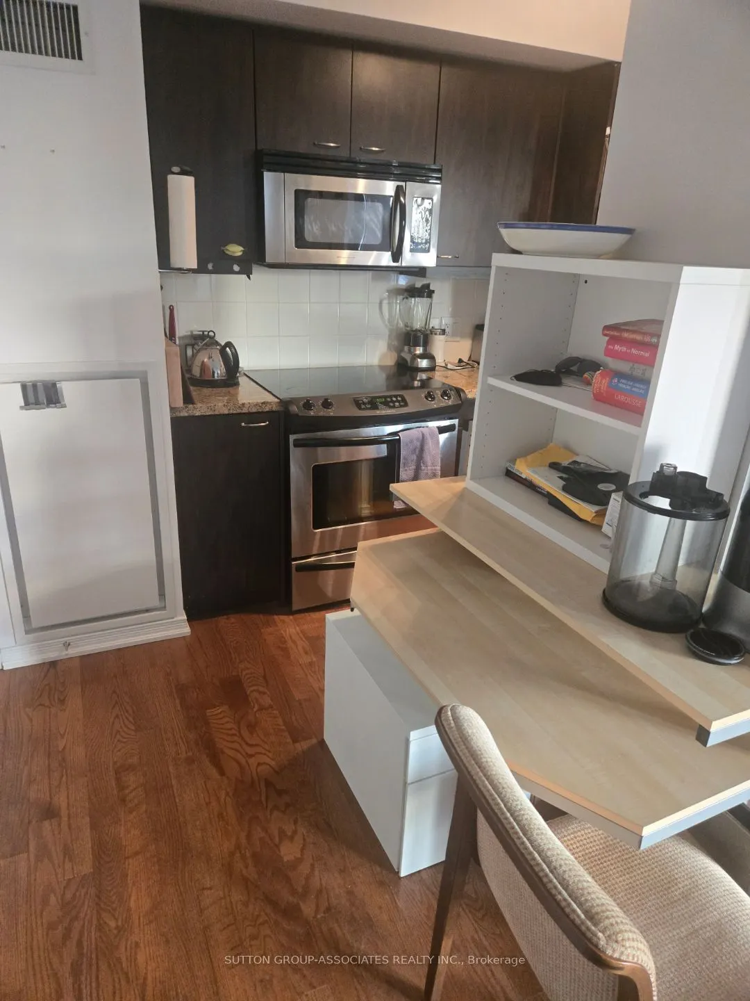 308 Palmerston Avenue #519