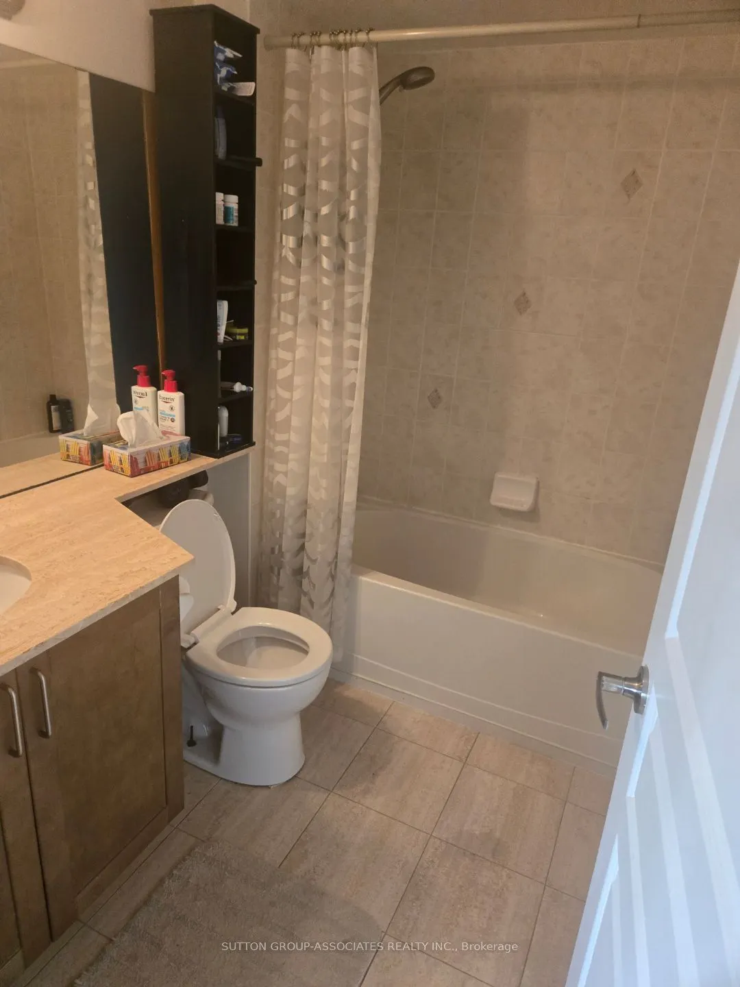 308 Palmerston Avenue #519