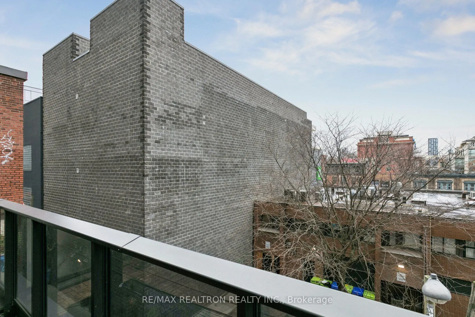 330 Richmond Street W #307