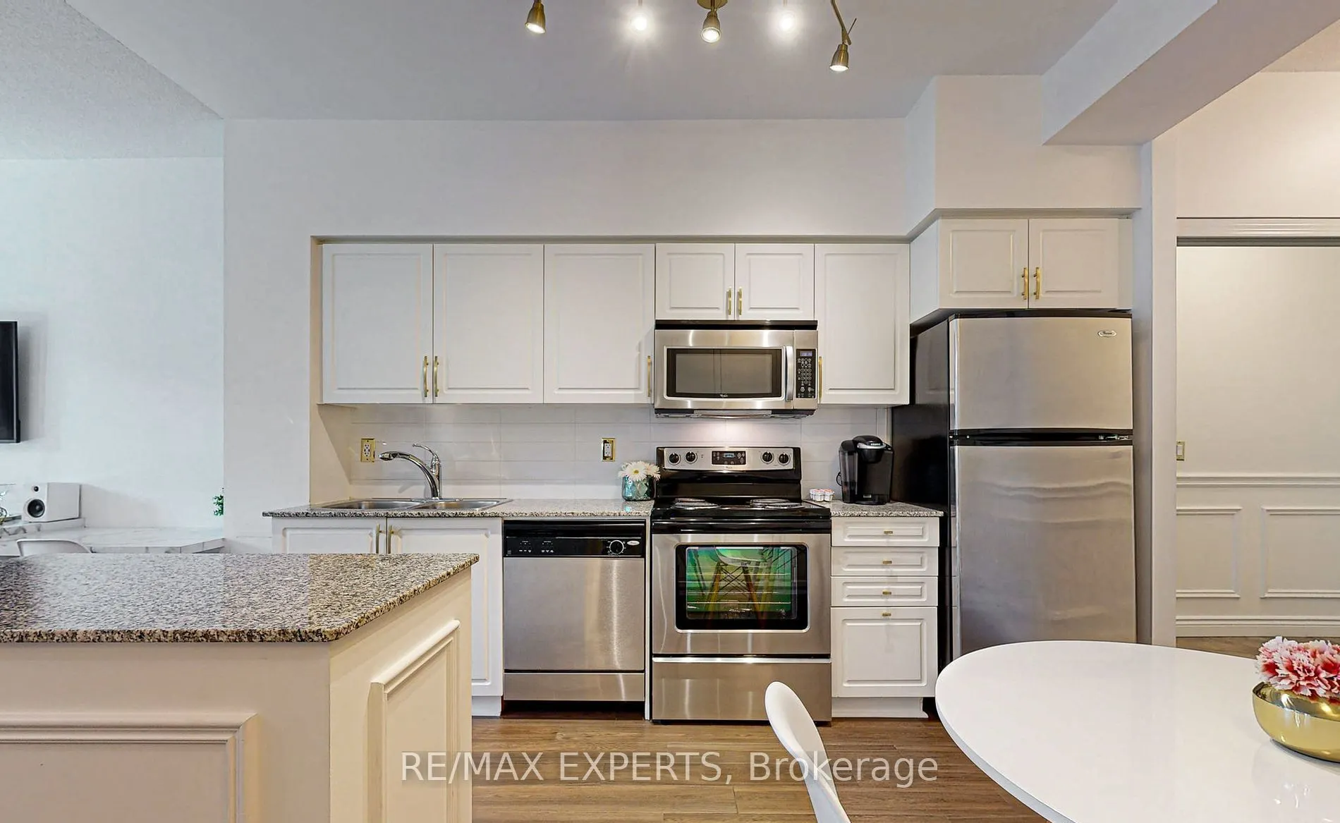 209 Fort York Boulevard #355