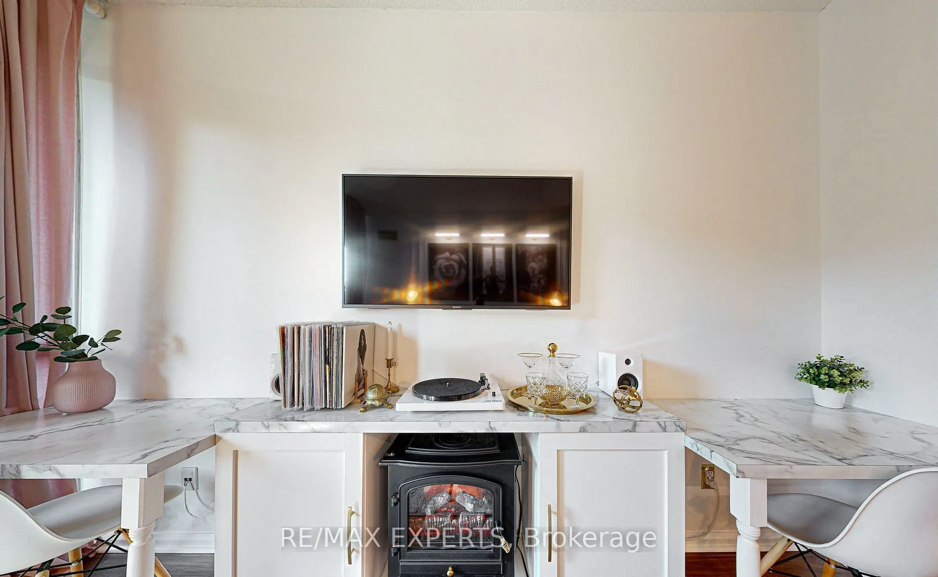 209 Fort York Boulevard #355