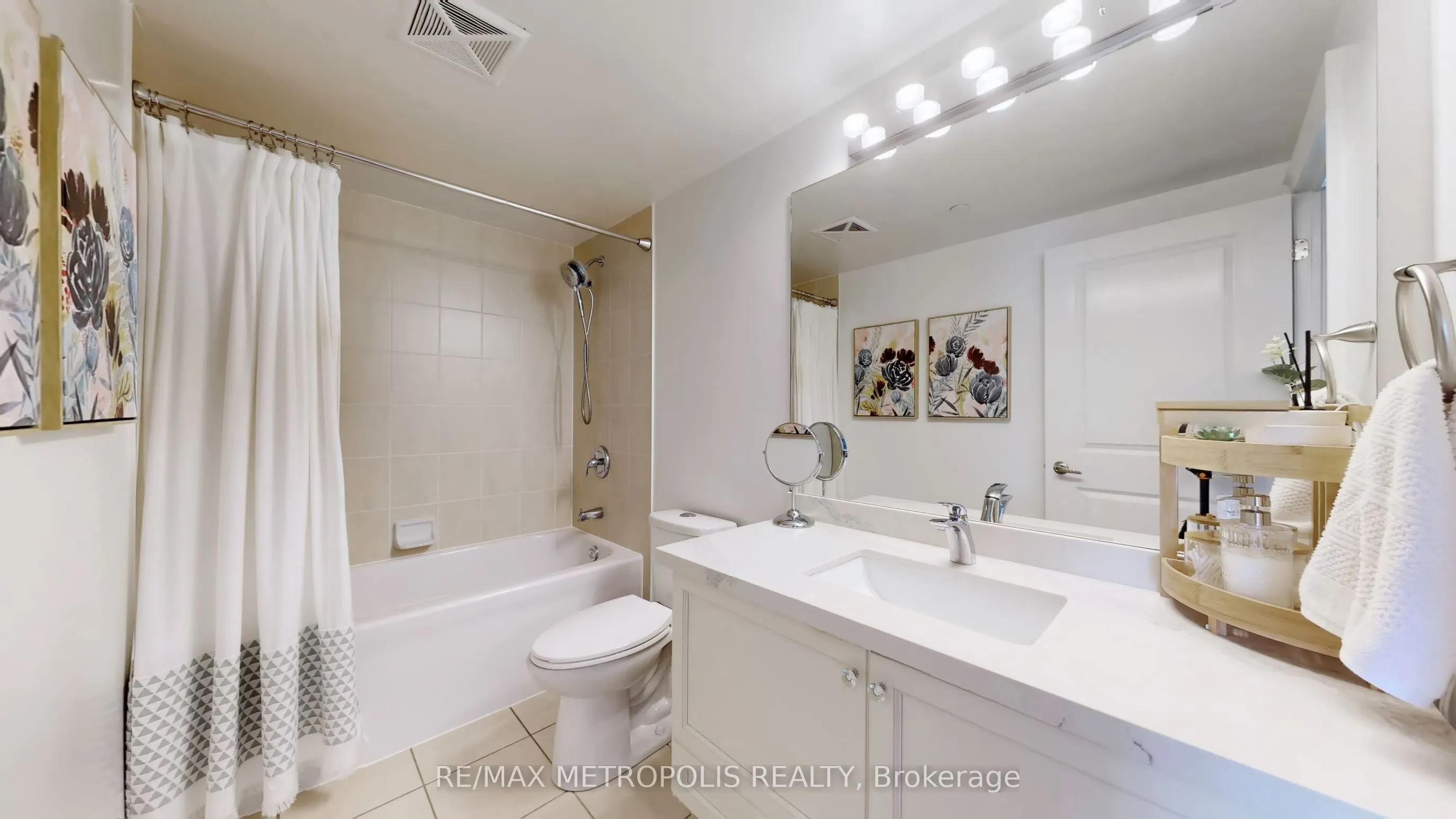 701 Sheppard Avenue W #228