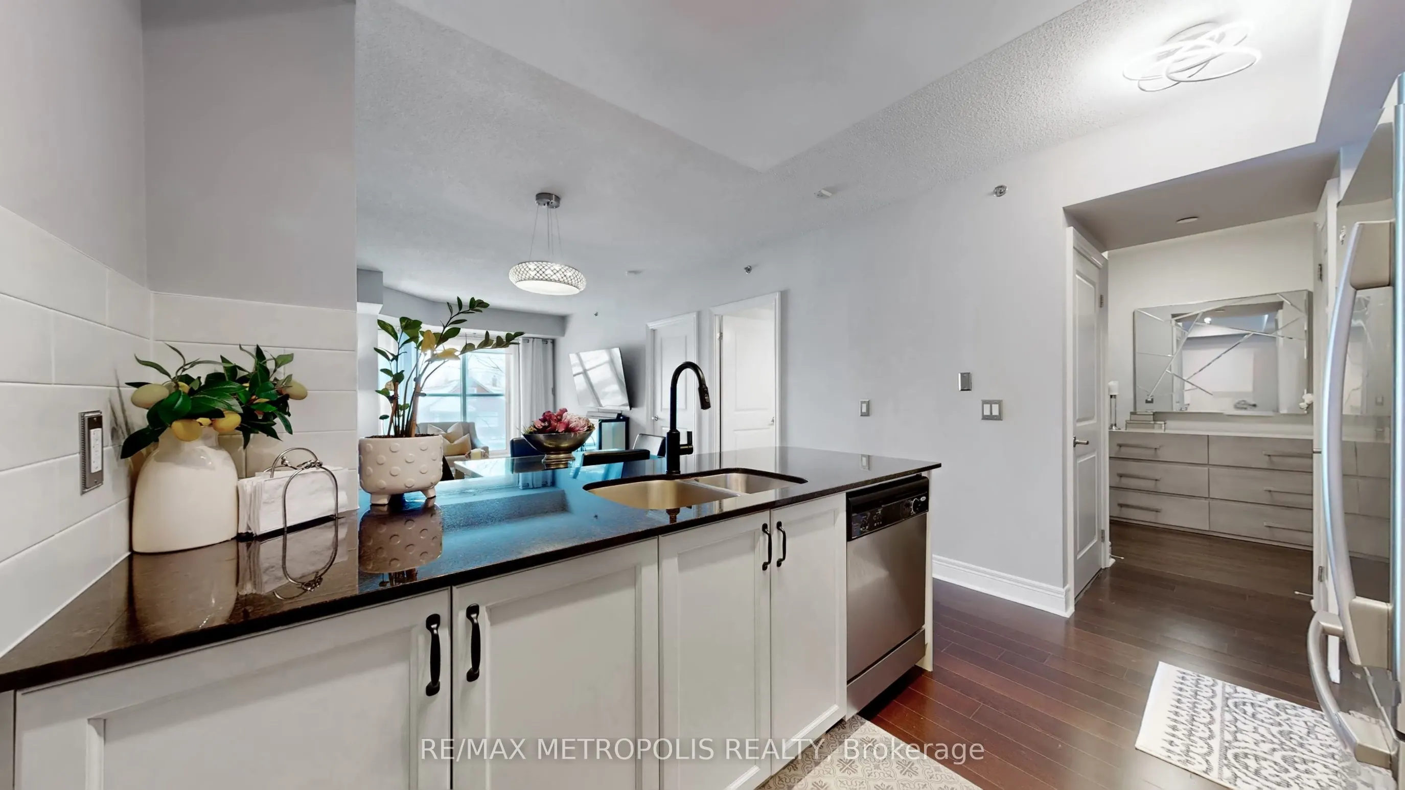 701 Sheppard Avenue W #228