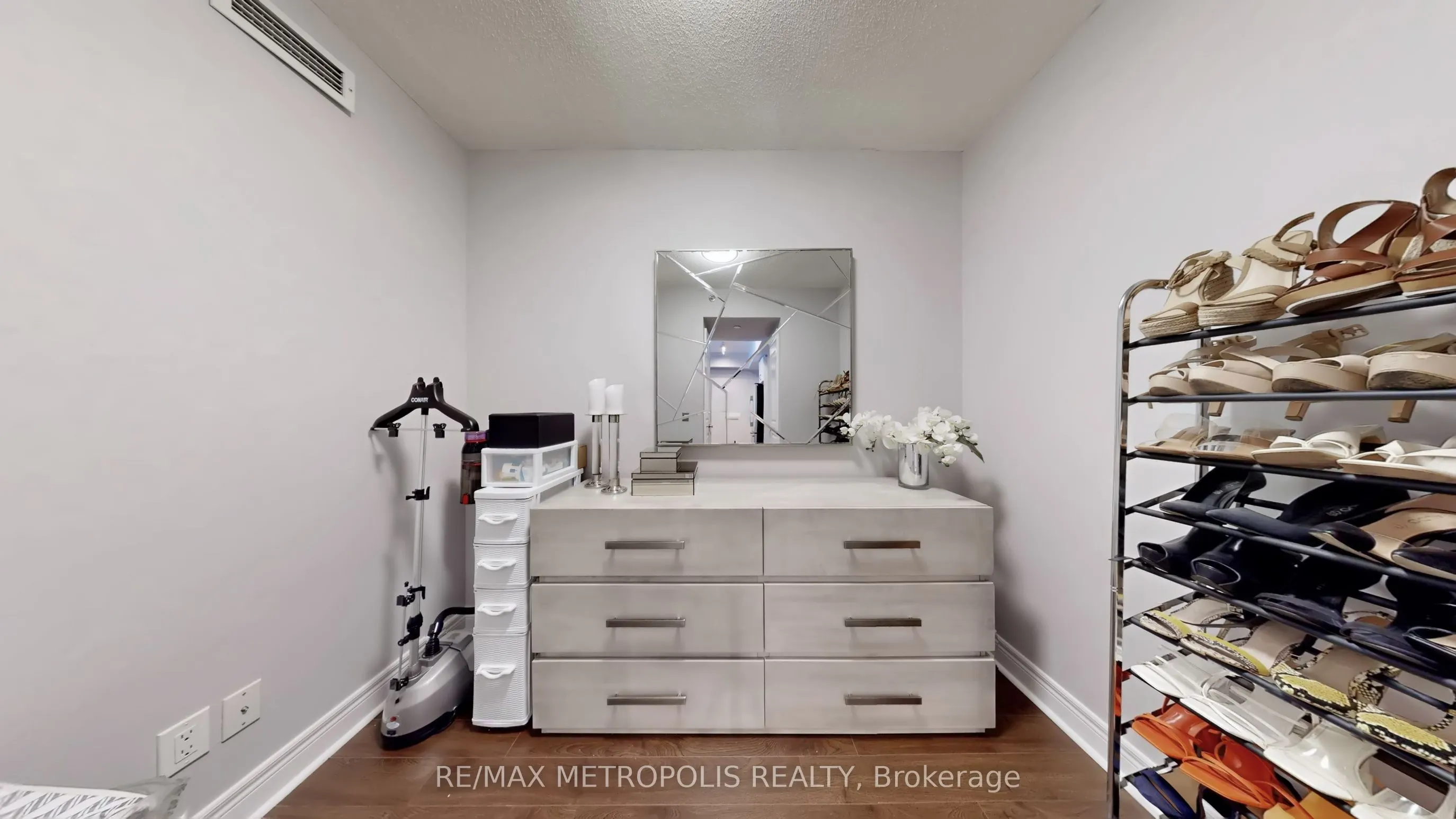 701 Sheppard Avenue W #228