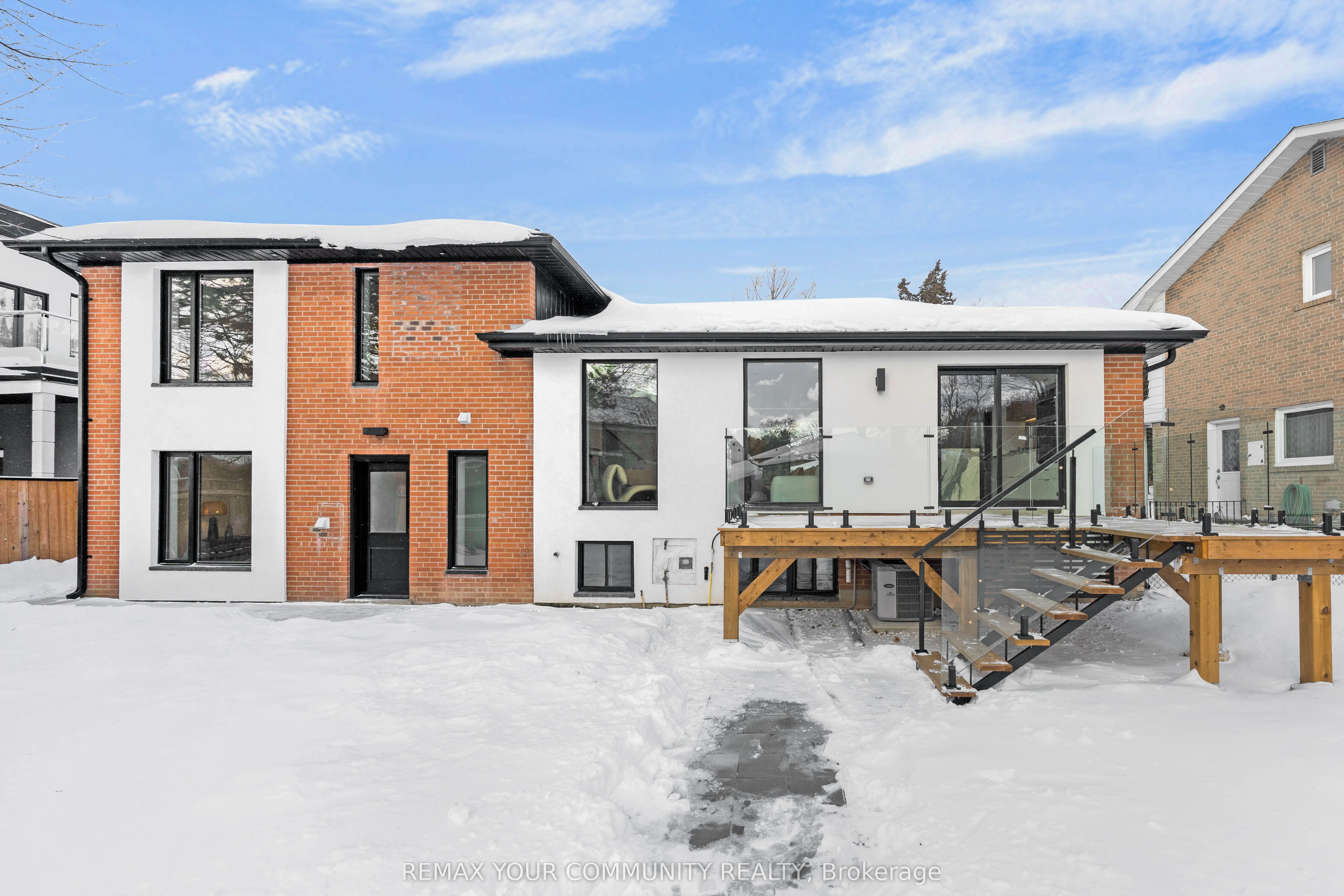 35 Geraldton Crescent