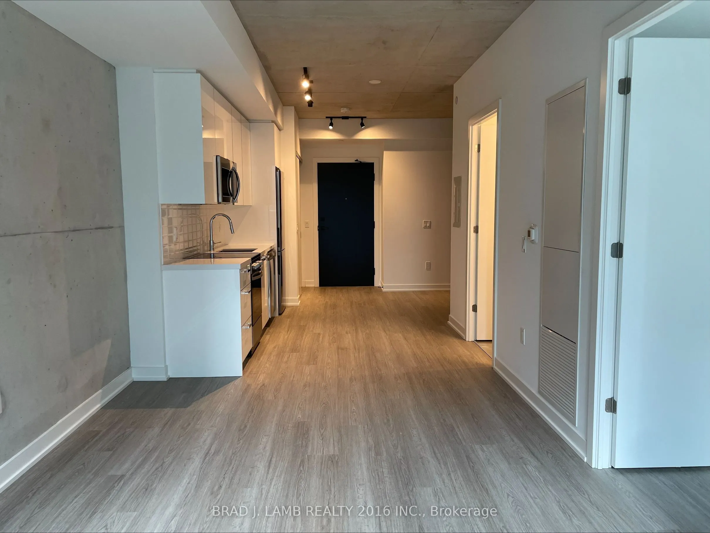 284 King Street E #303