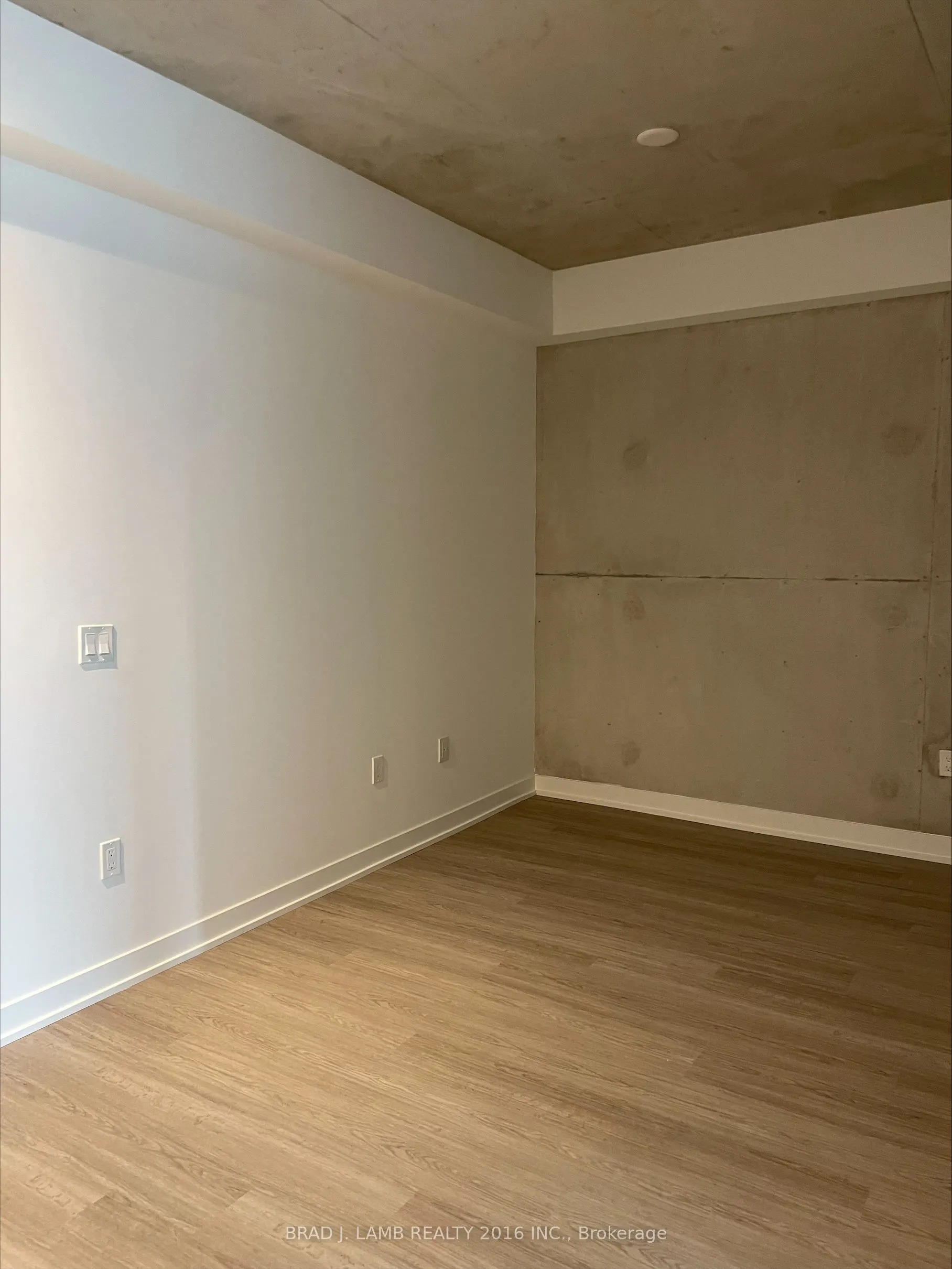 284 King Street E #303