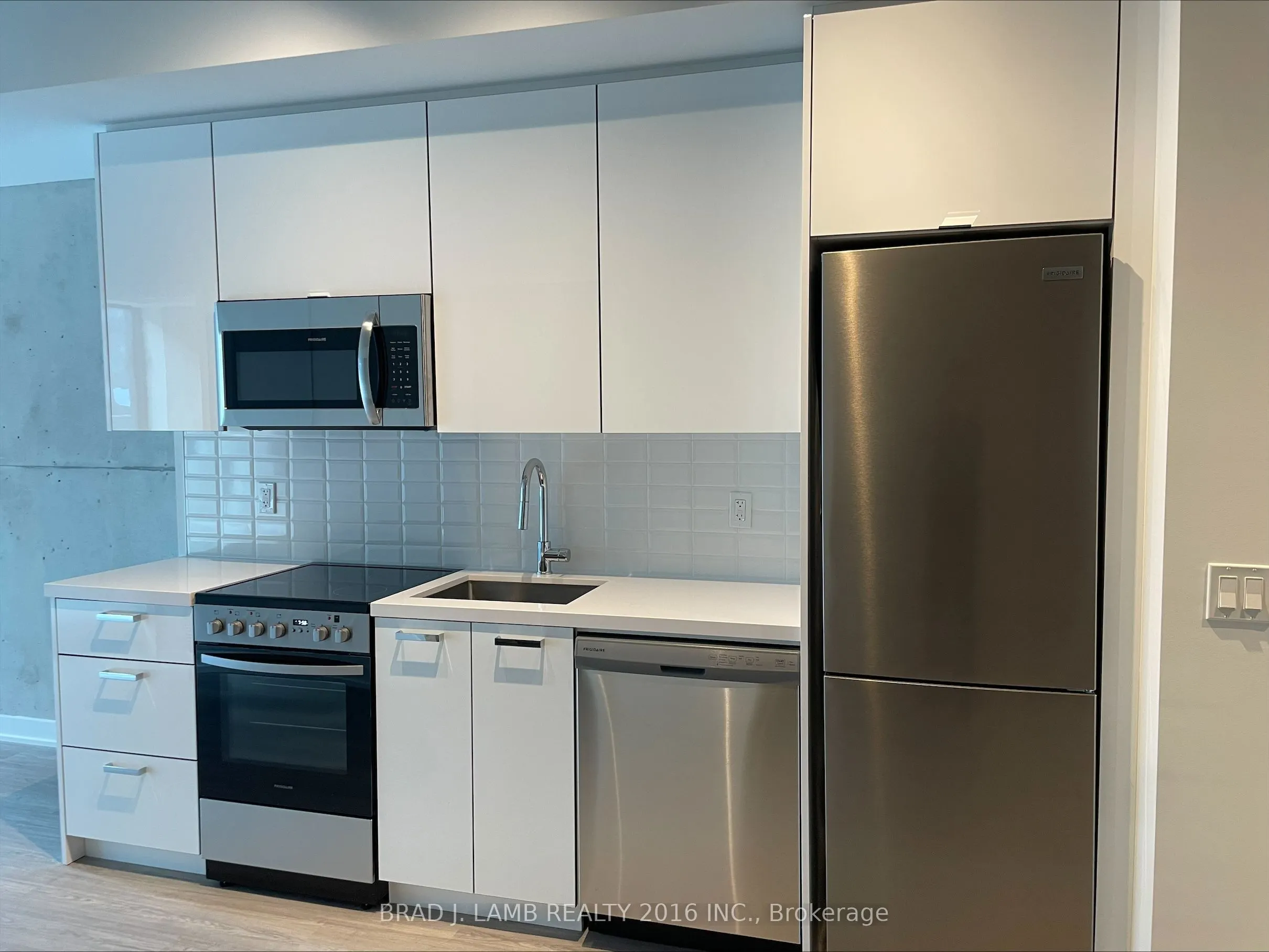284 King Street E #303