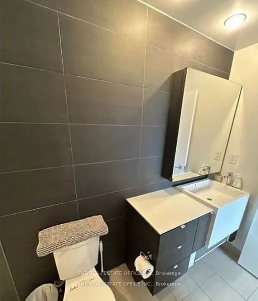 151 Dan Leckie Way #202