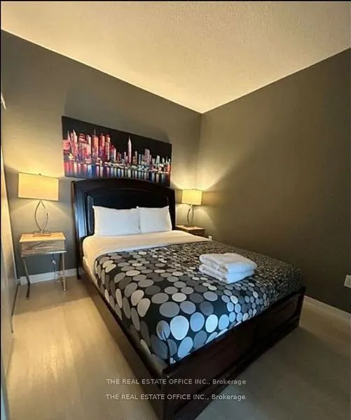 151 Dan Leckie Way #202