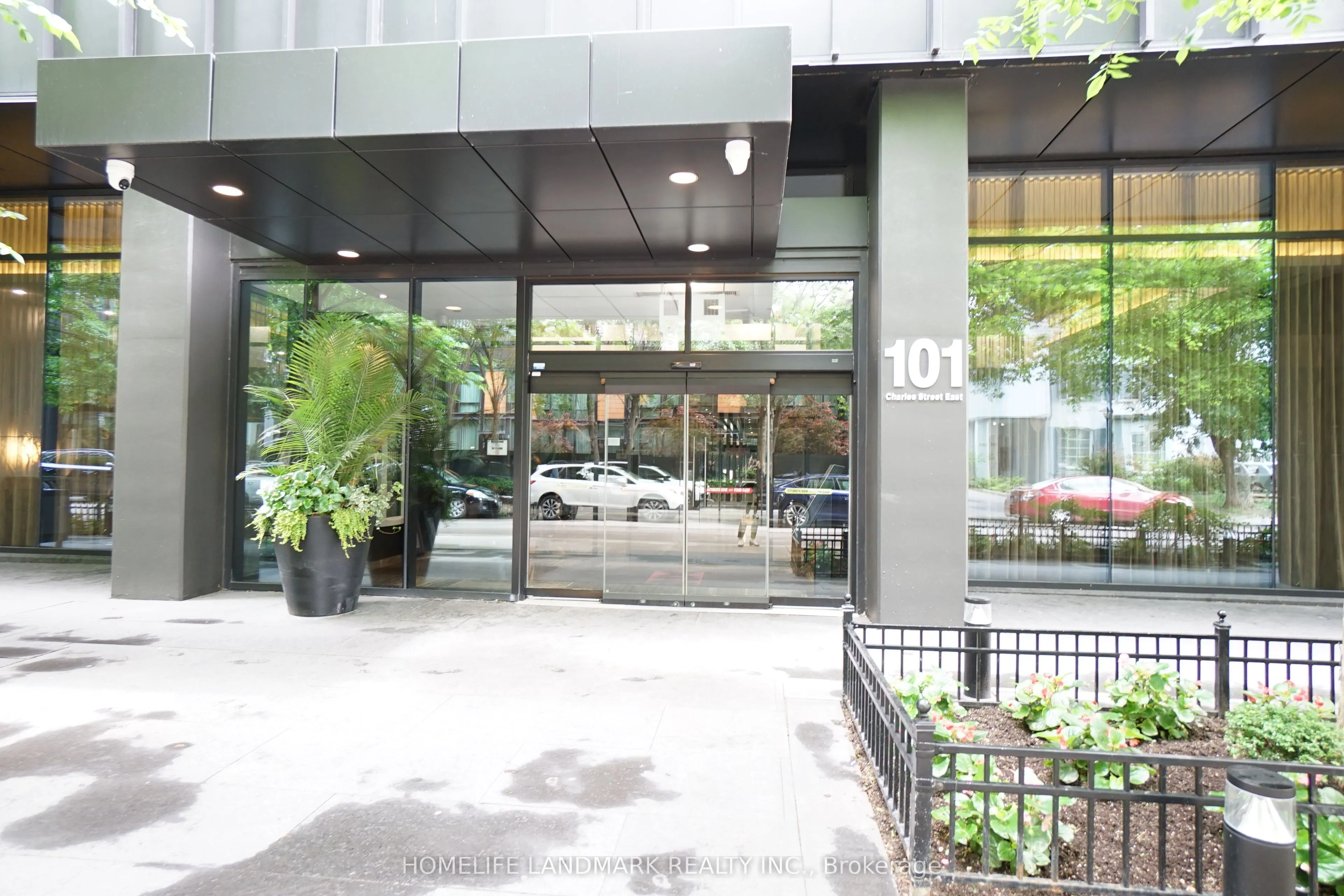 101 Charles Street E #3510