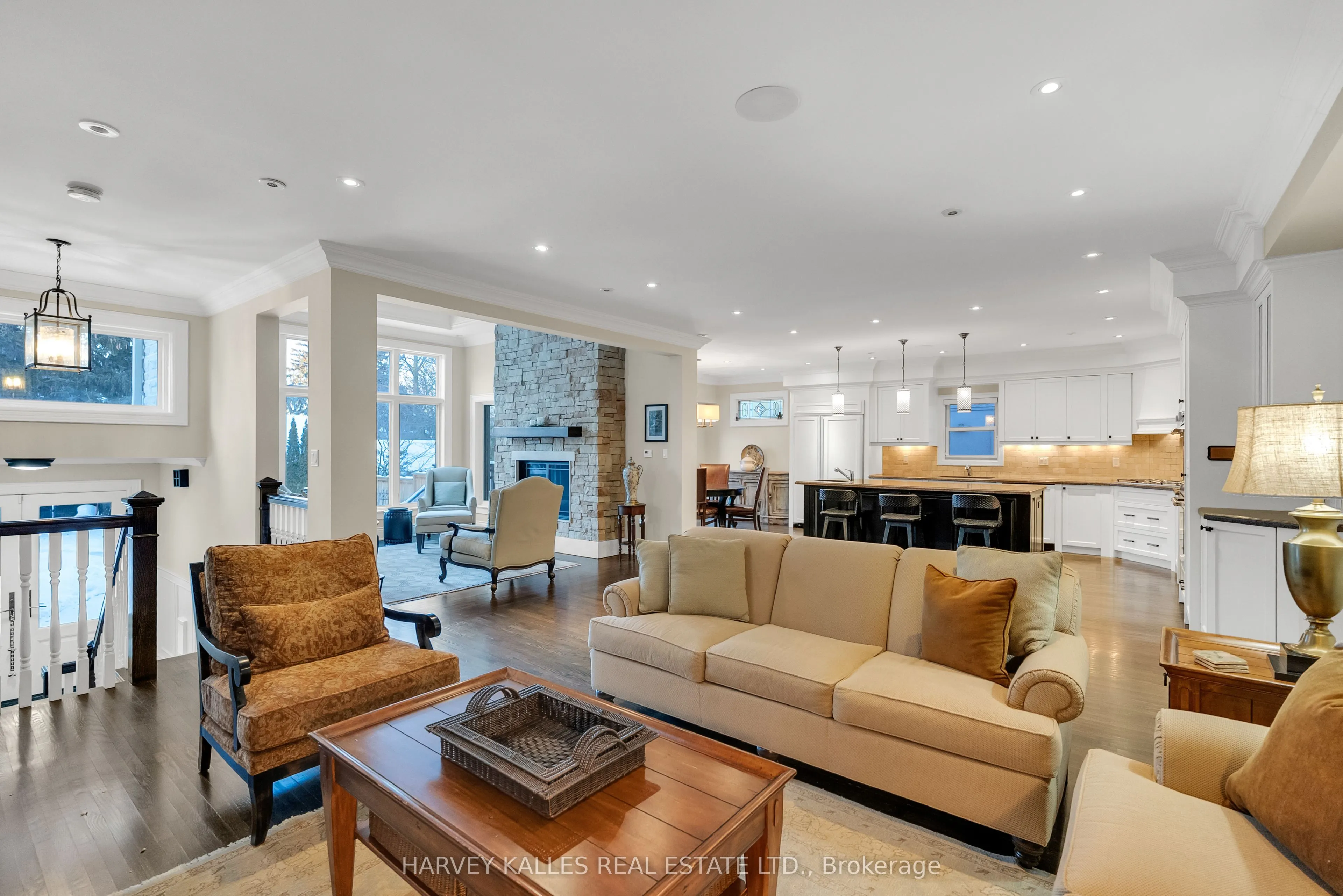 72 Teddington Park Avenue