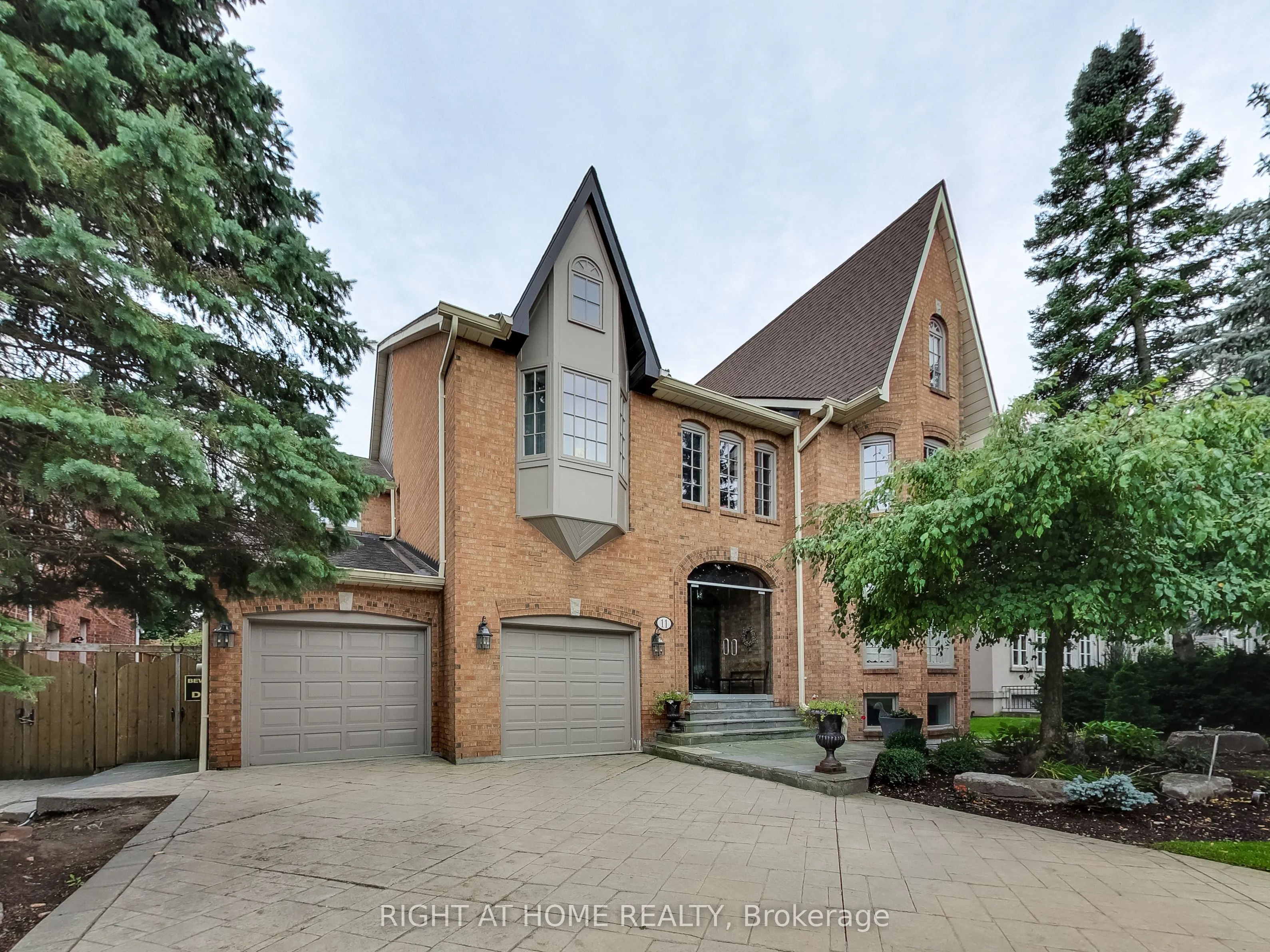11 York Road