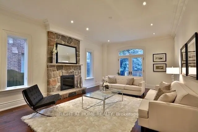 11 York Road