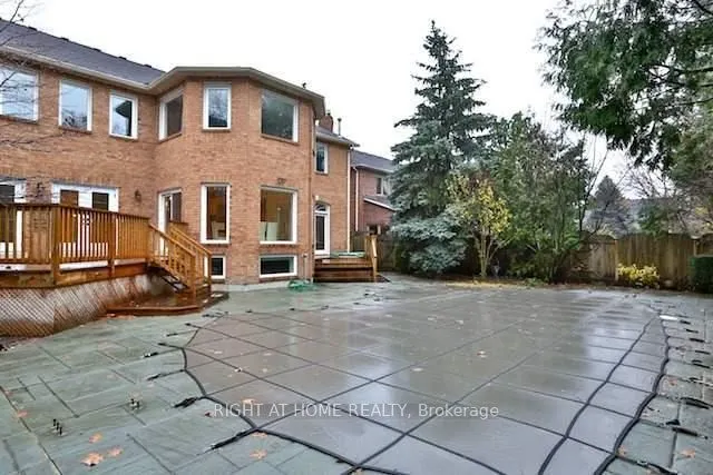 11 York Road