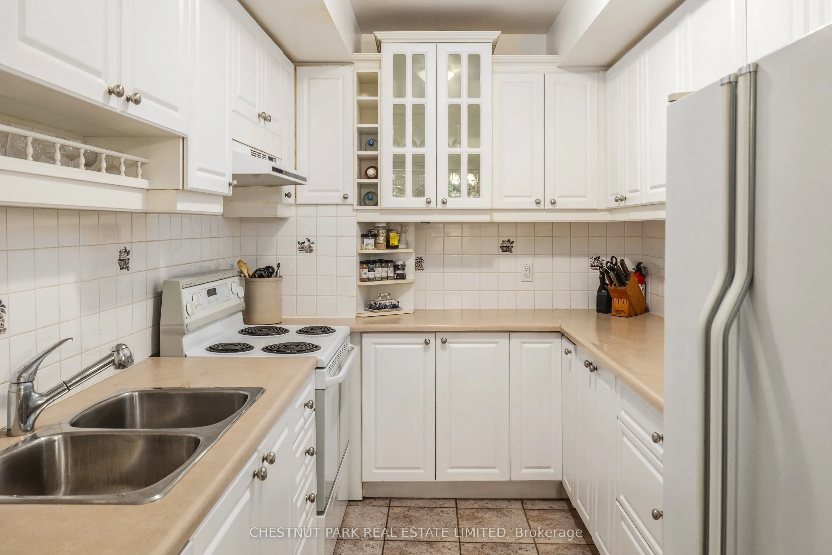 21 Dale Avenue #502