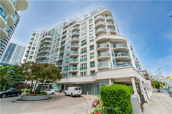 600 Queens Quay W #221