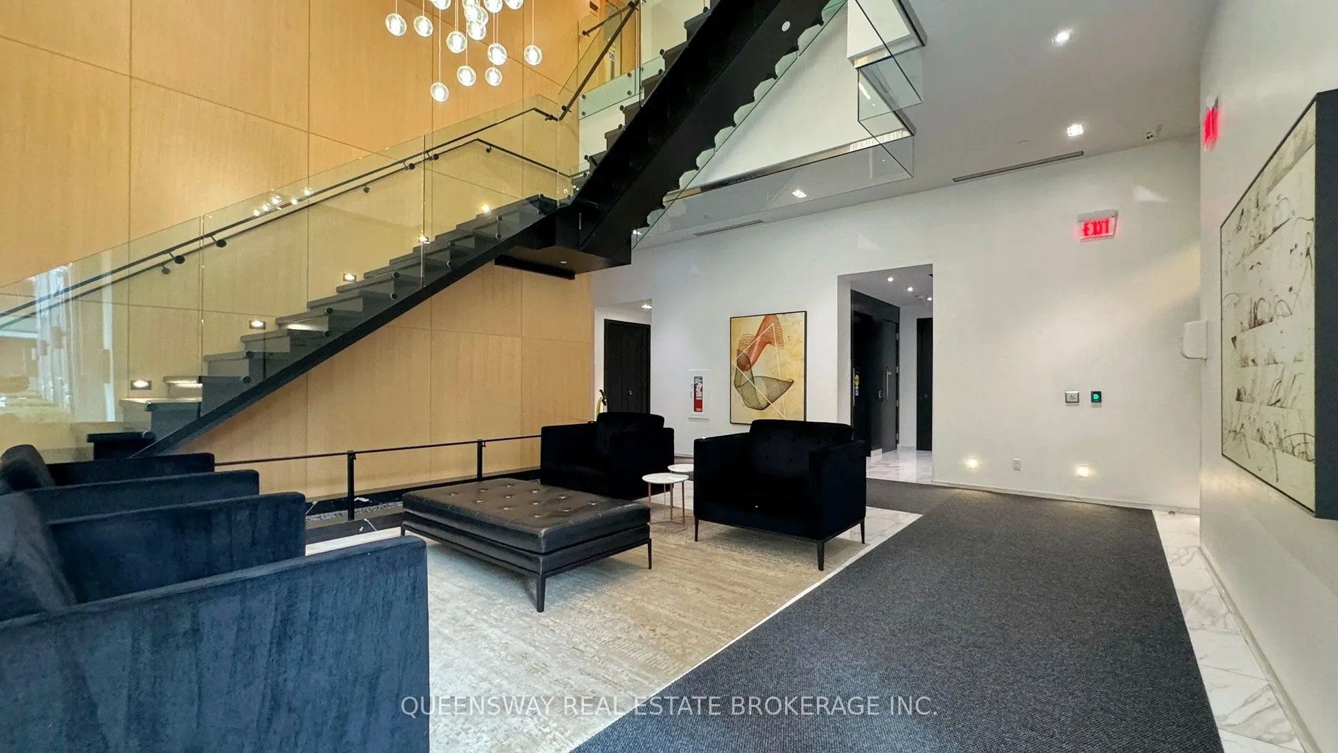 101 Erskine Avenue #1605