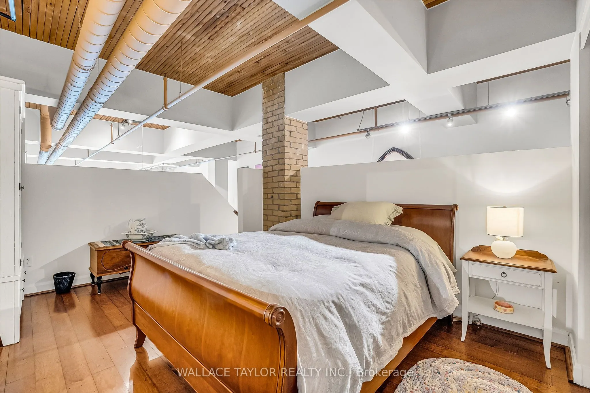 993 Queen Street W #208