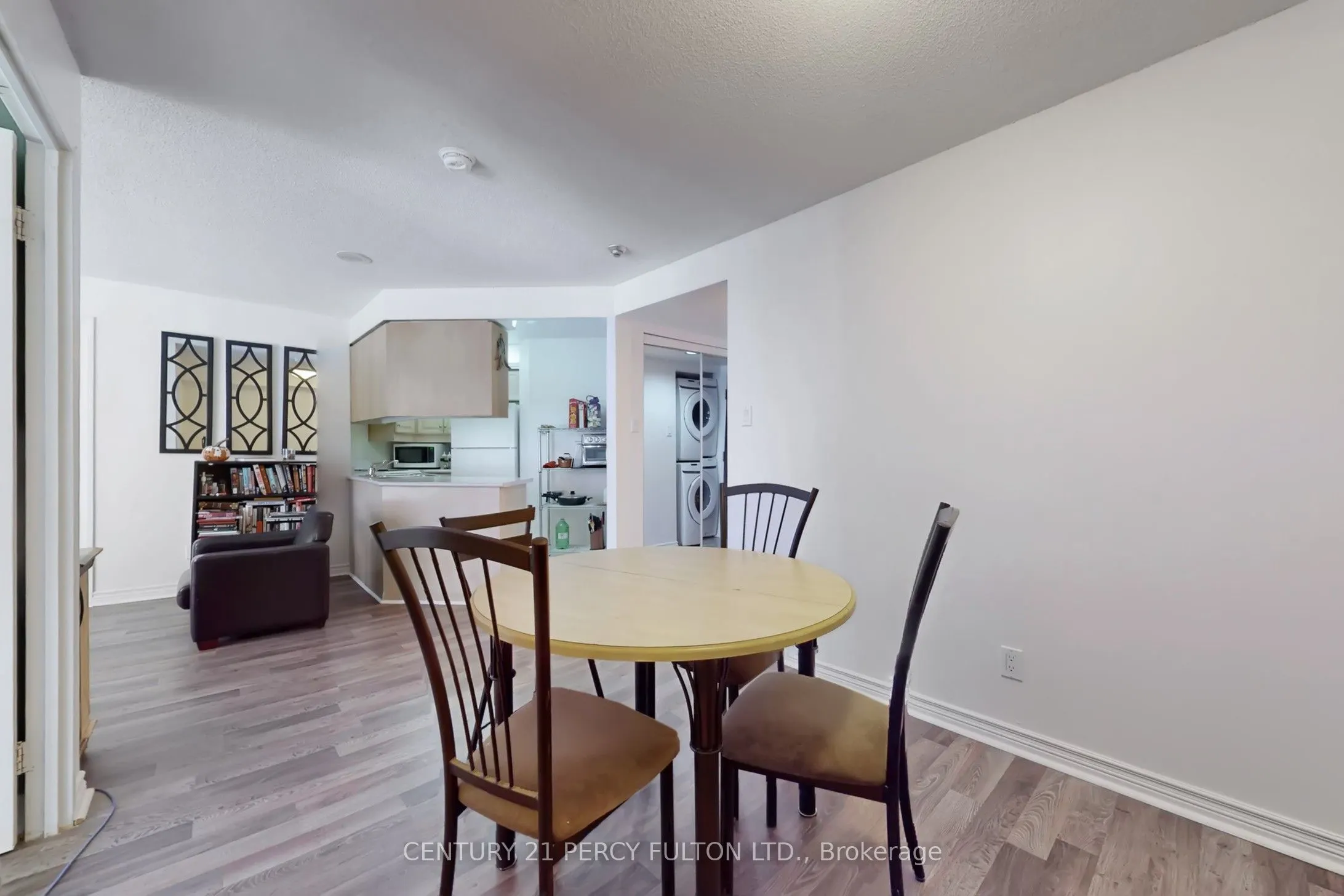 736 Bay Street #703
