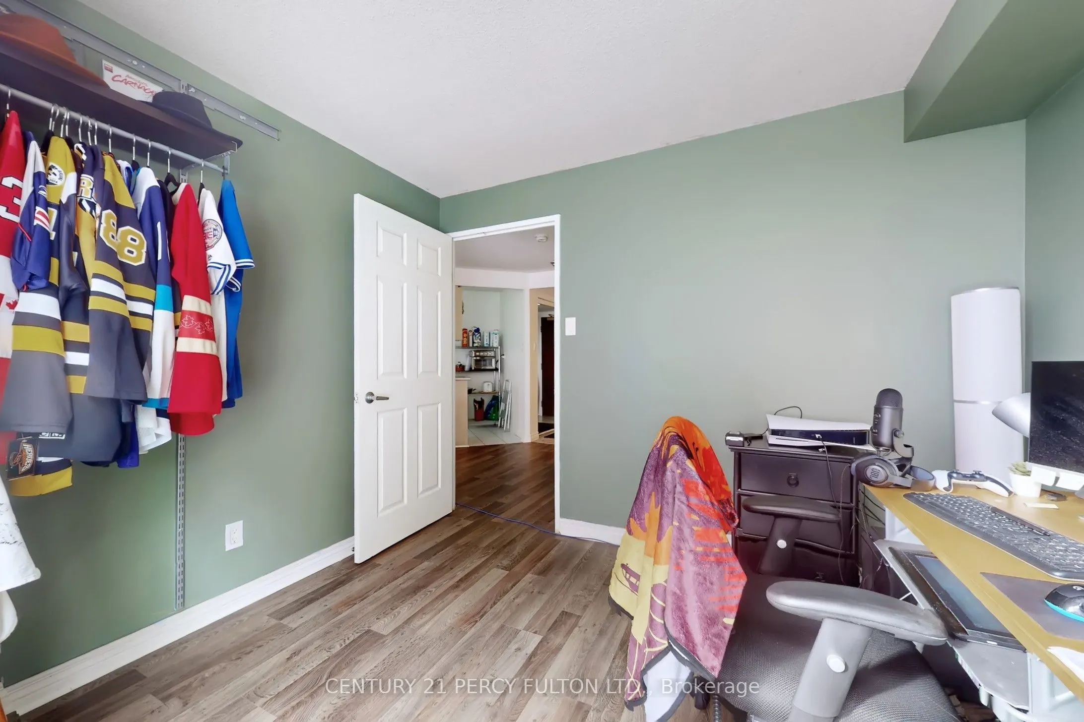 736 Bay Street #703