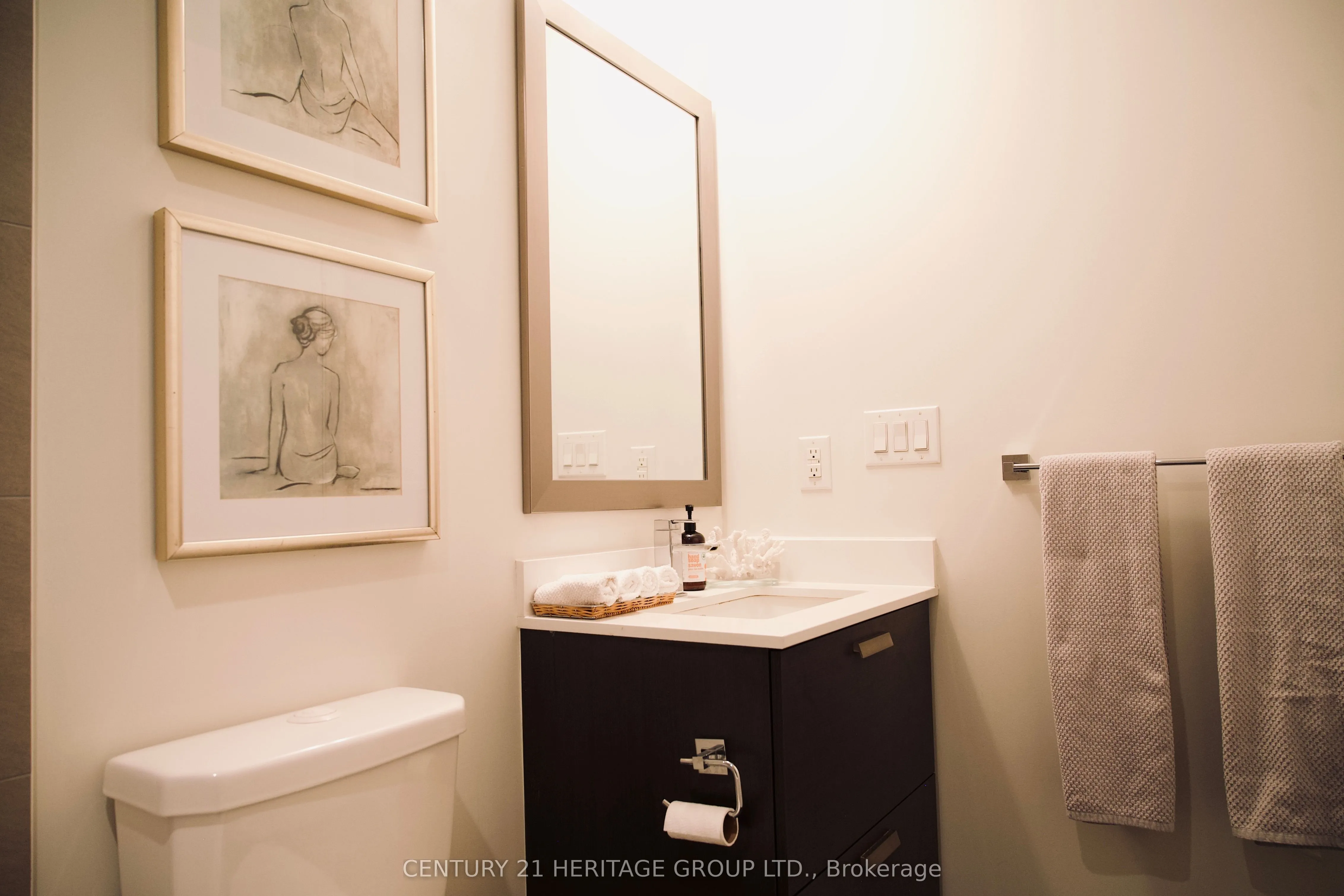 11 Bogert Avenue NE #708