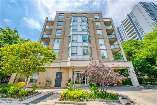 5940 Yonge Street #303