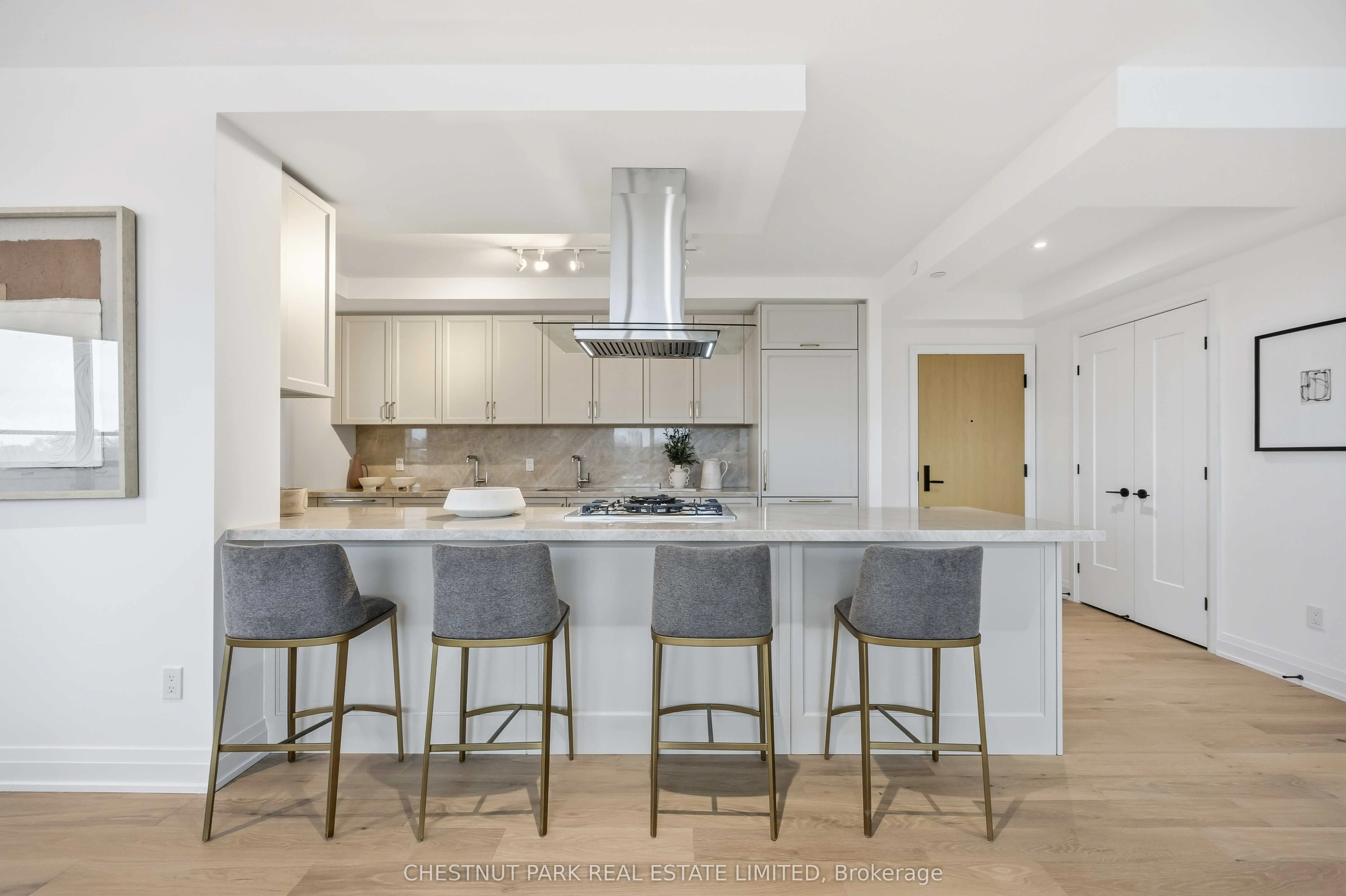 505 Glencairn Avenue #409